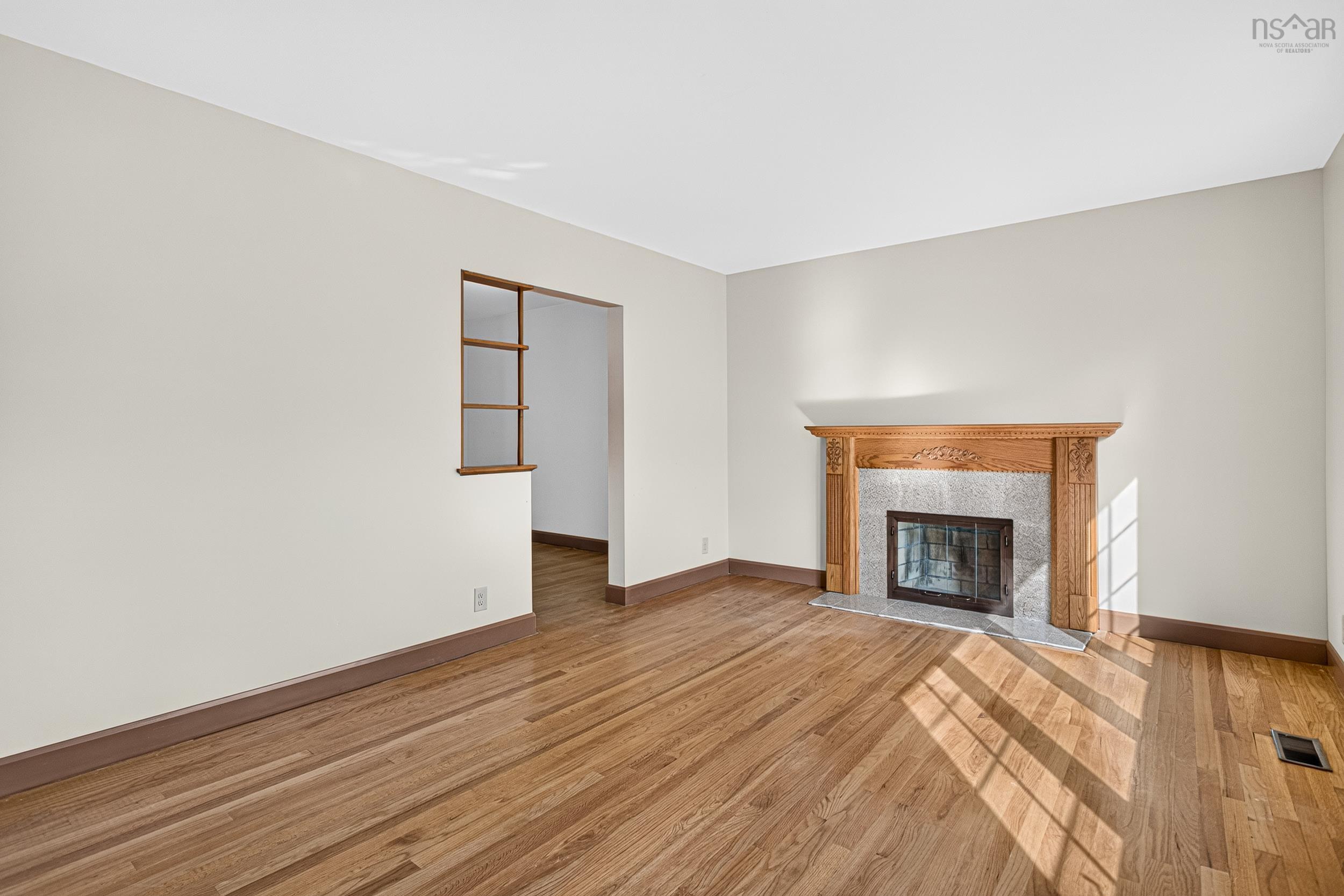 $475,000.00: 37 Lawson Avenue, Dartmouth