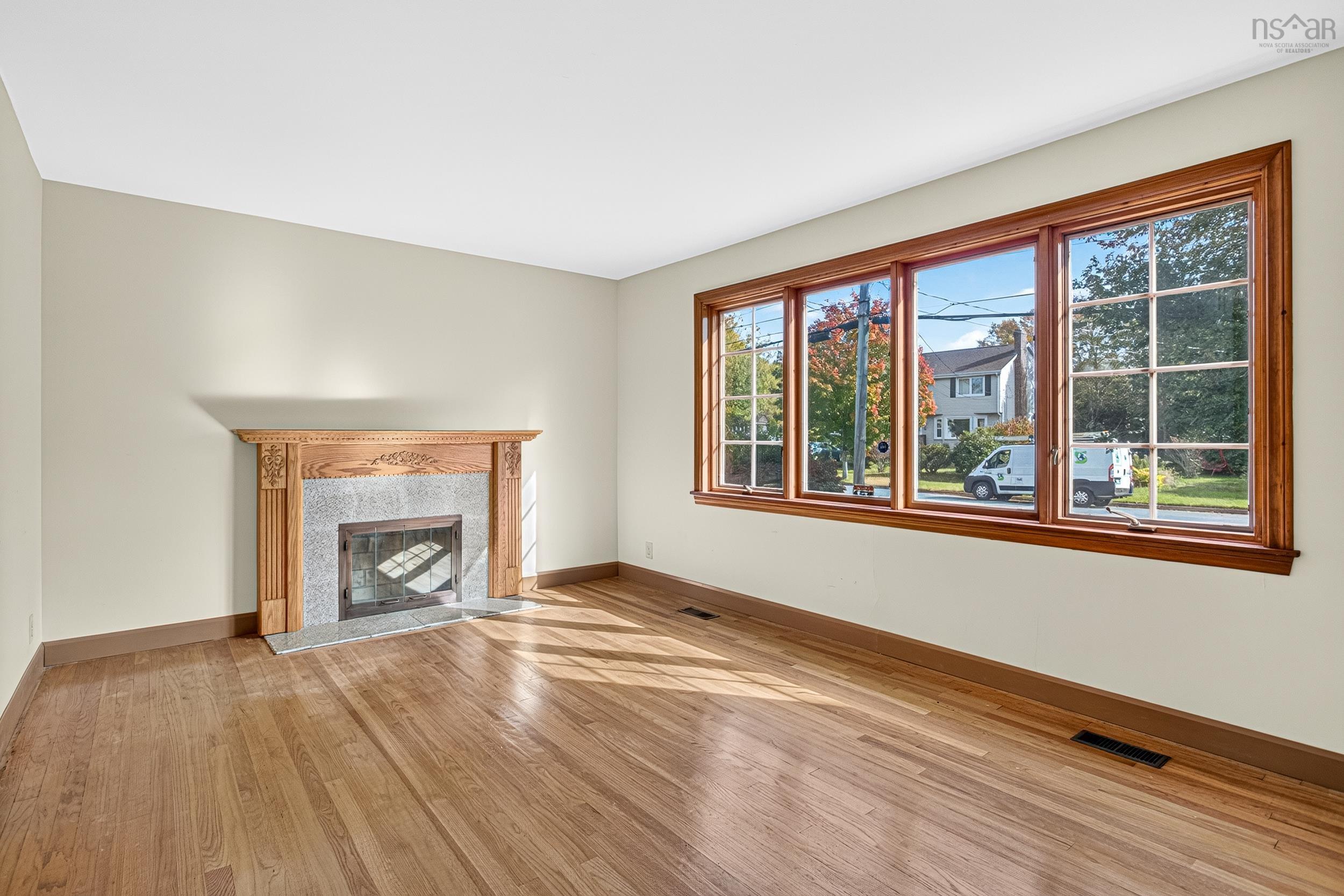 $475,000.00: 37 Lawson Avenue, Dartmouth