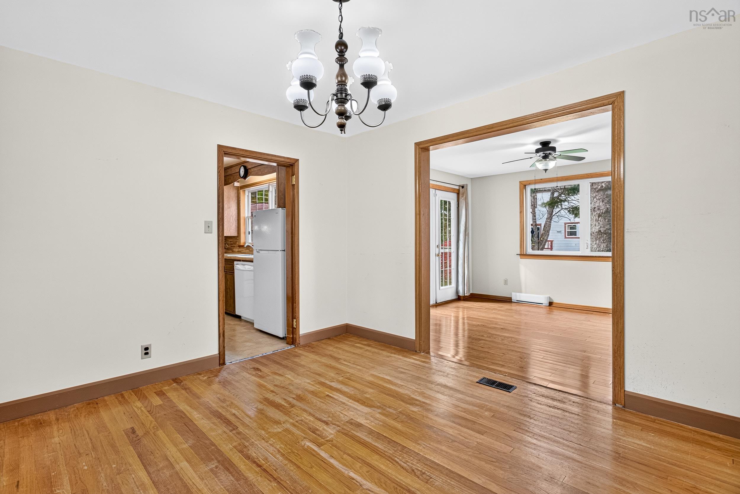$475,000.00: 37 Lawson Avenue, Dartmouth
