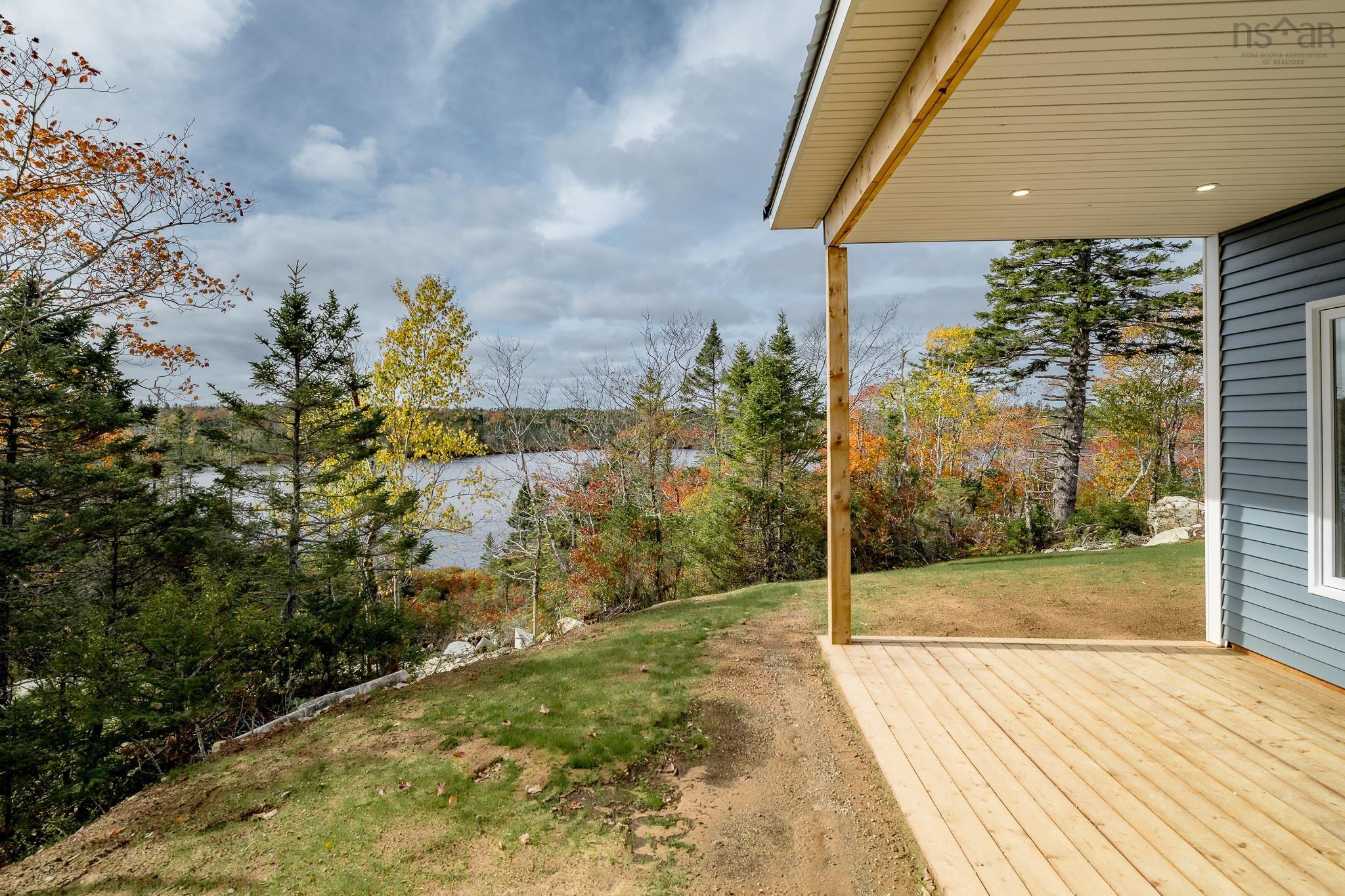 $750,000.00: 100 Lakepoint Way, West Jeddore