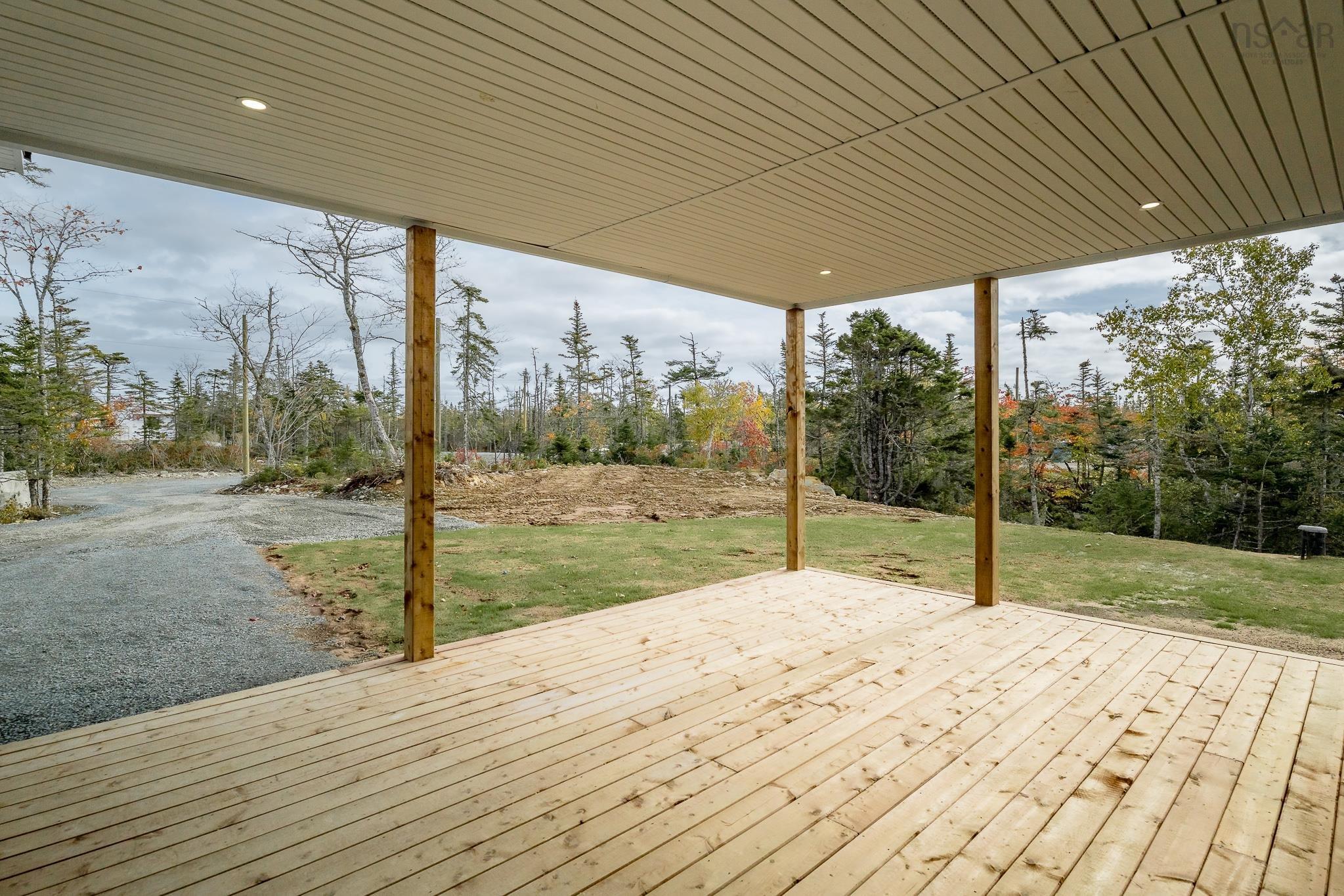 $750,000.00: 100 Lakepoint Way, West Jeddore