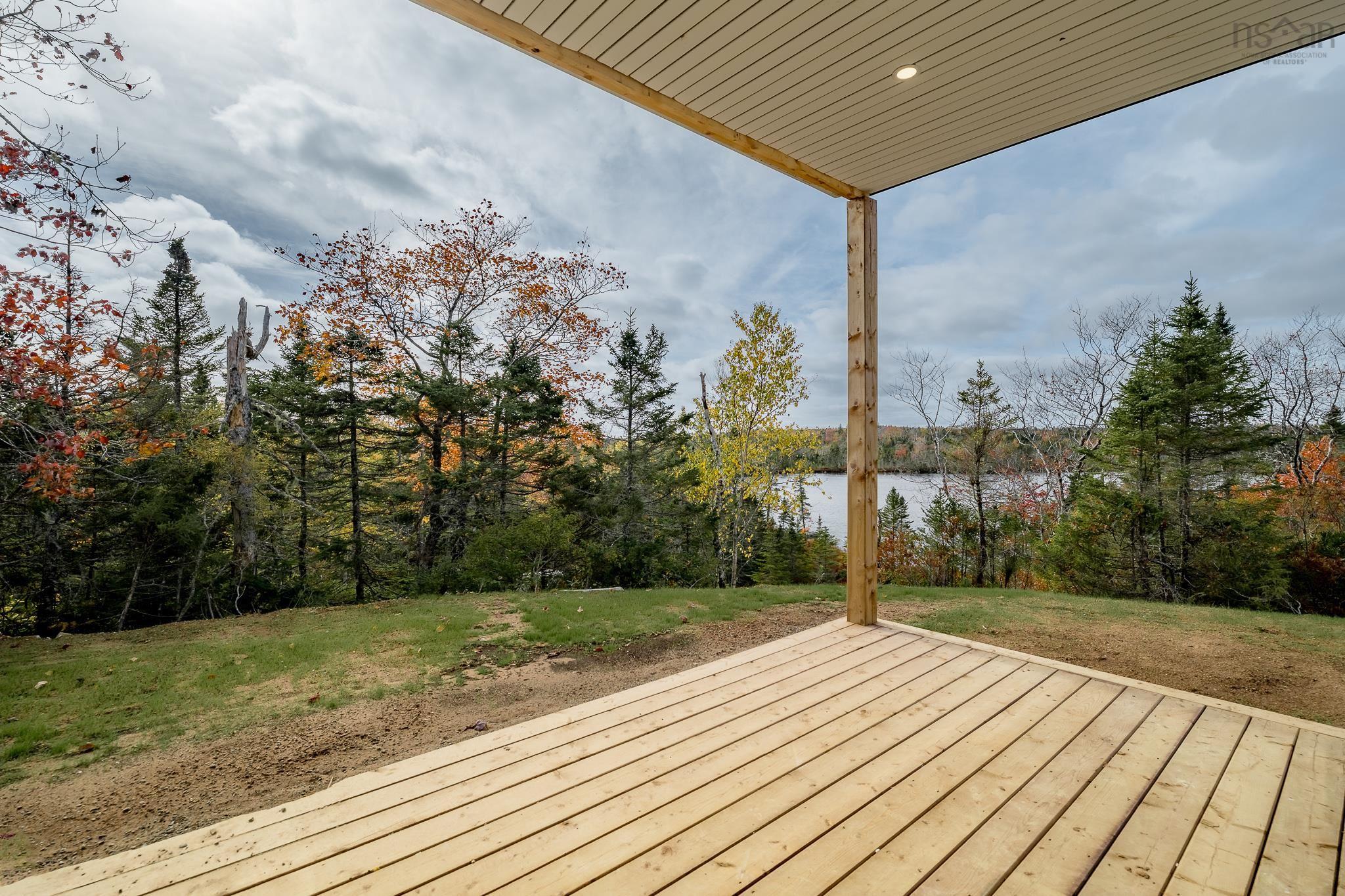 $750,000.00: 100 Lakepoint Way, West Jeddore