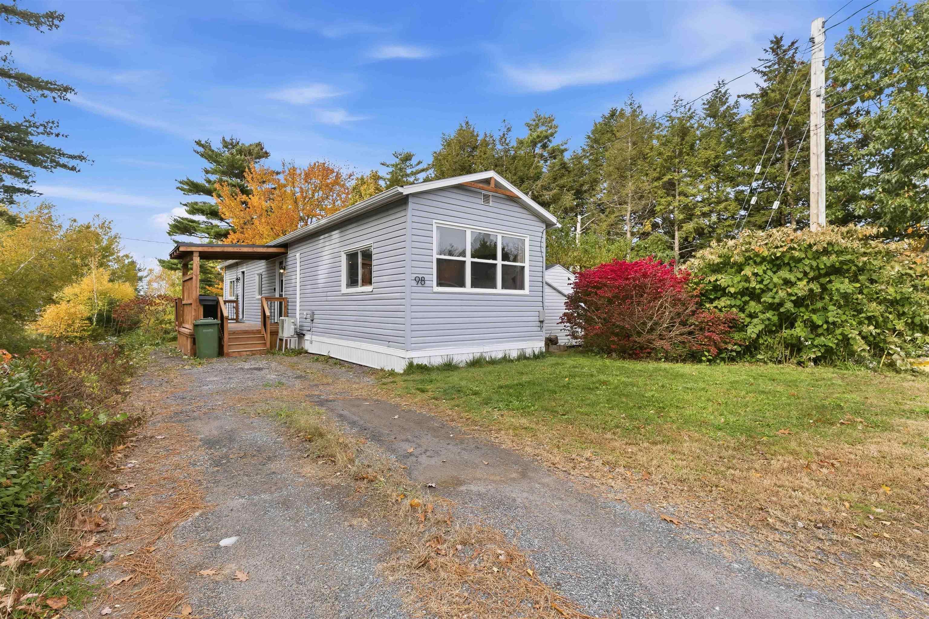 $215,000.00: 98 Homco Drive Drive, New Minas