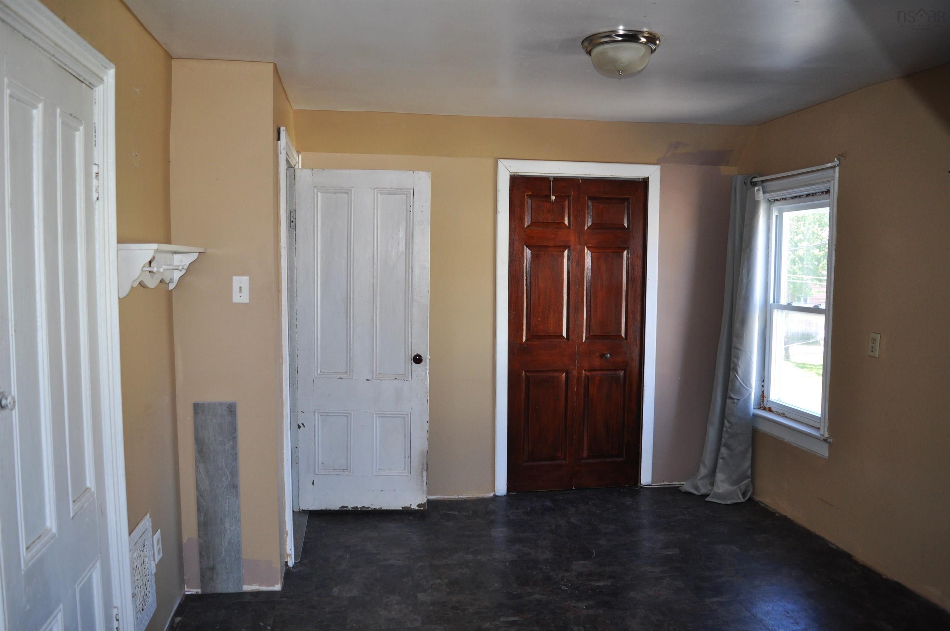 $225,000.00: 54 CENTRE Street, Truro