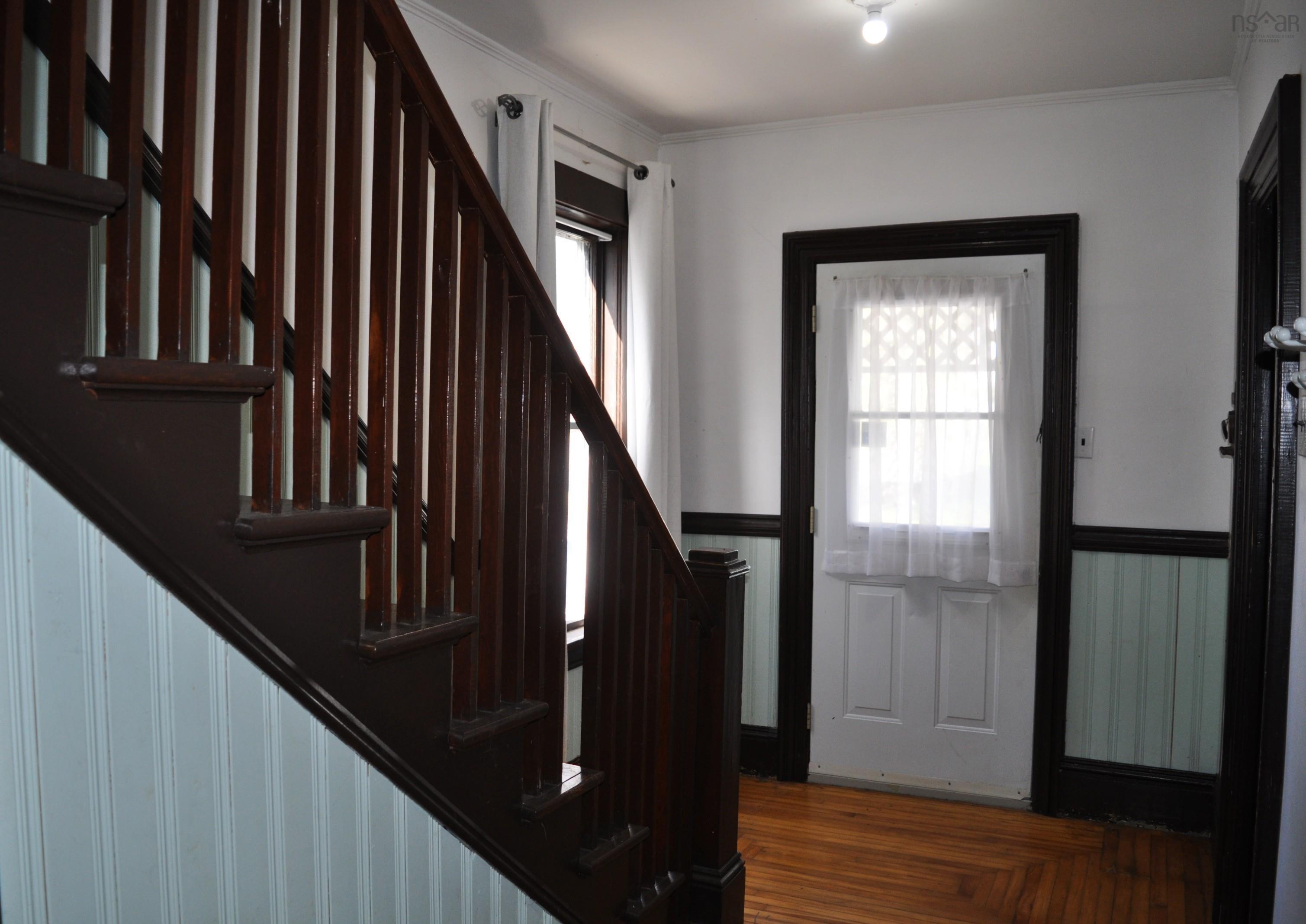 $225,000.00: 54 CENTRE Street, Truro
