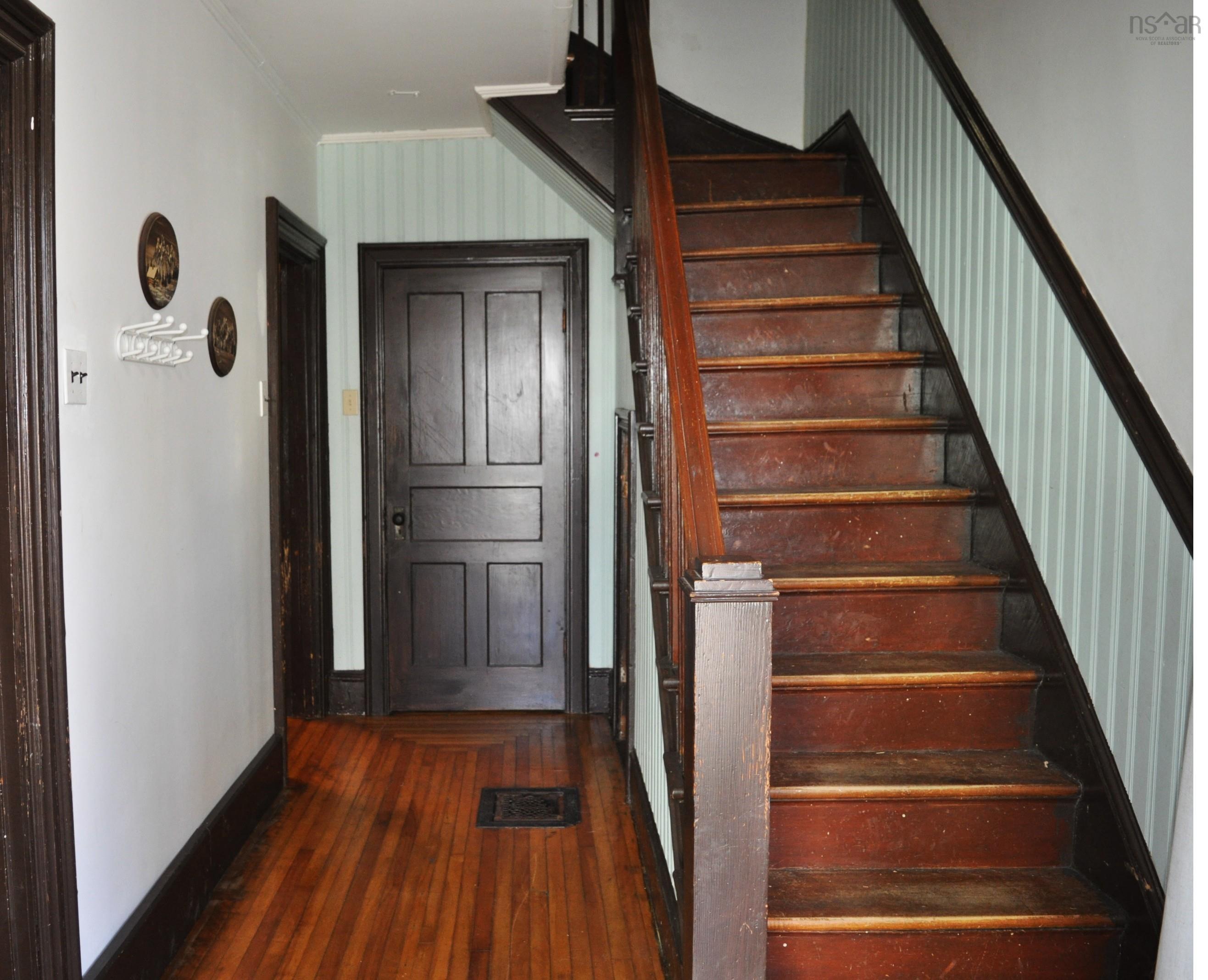 $225,000.00: 54 CENTRE Street, Truro