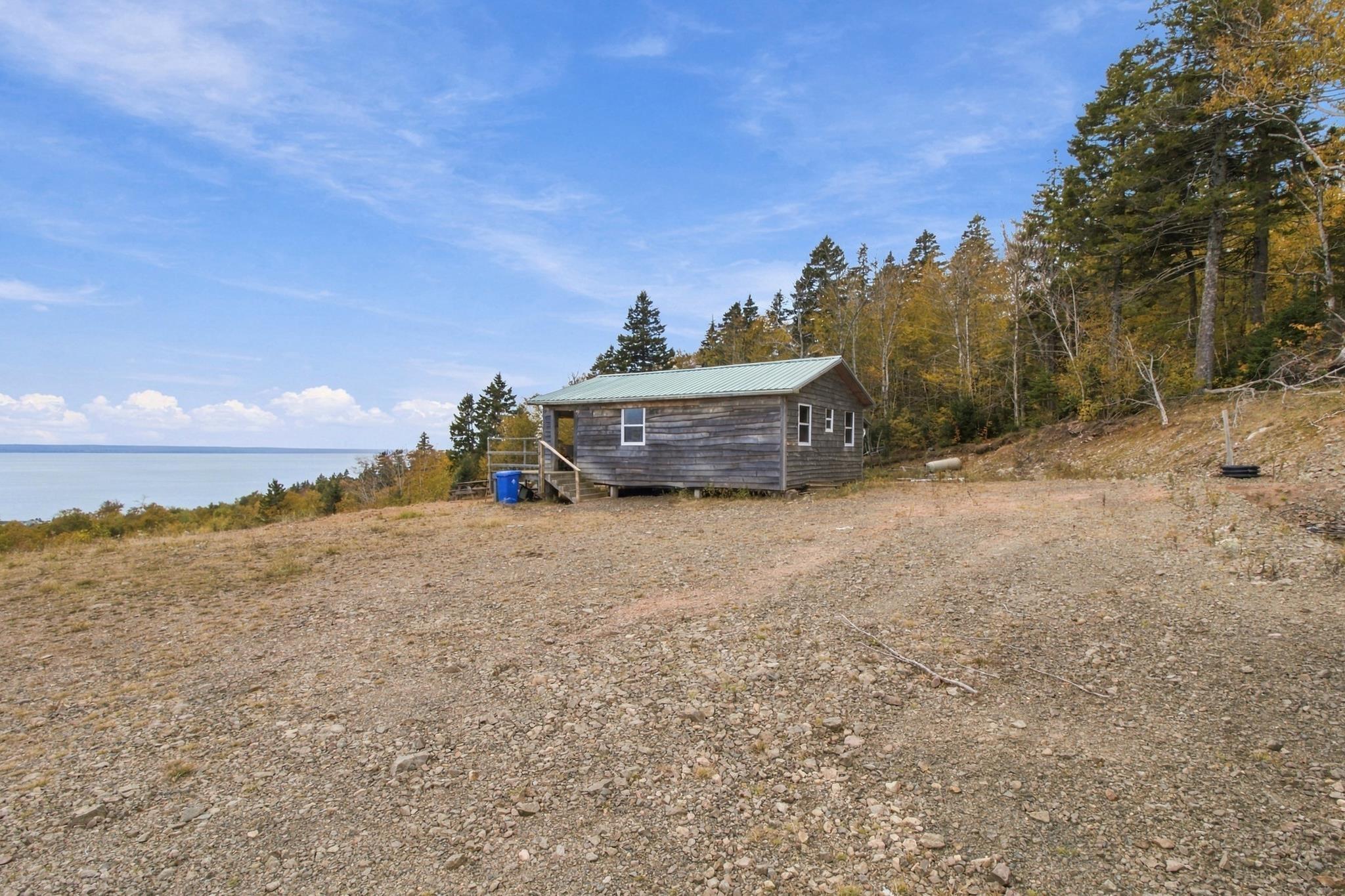 $299,900.00: 629 Eatonville Road, West Advocate