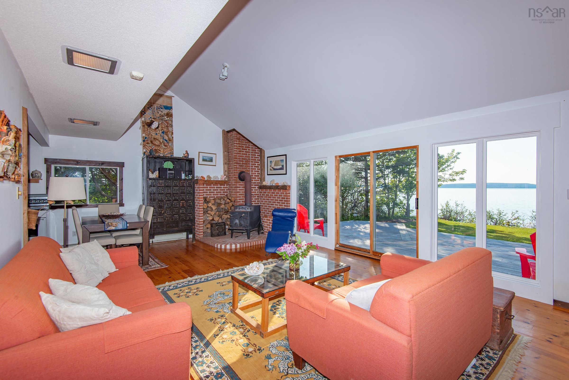 $499,000.00: 7215 Highway 101, Plympton