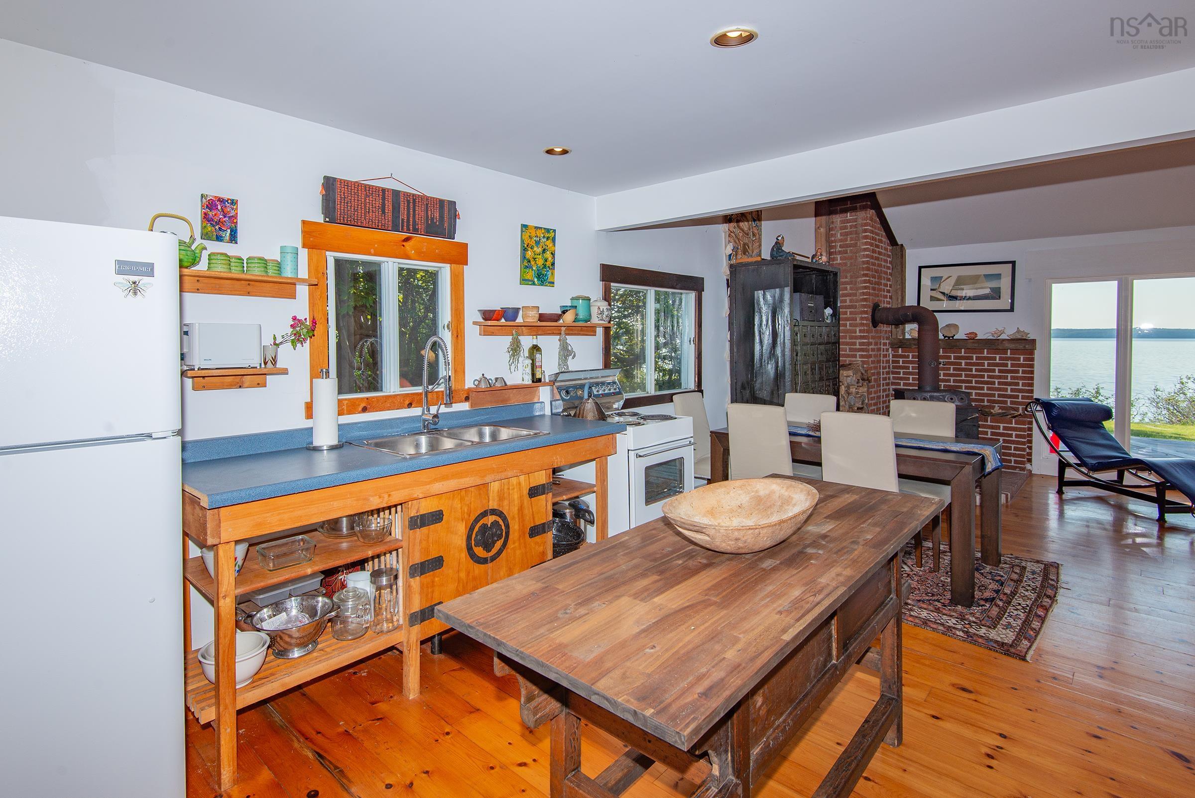 $499,000.00: 7215 Highway 101, Plympton