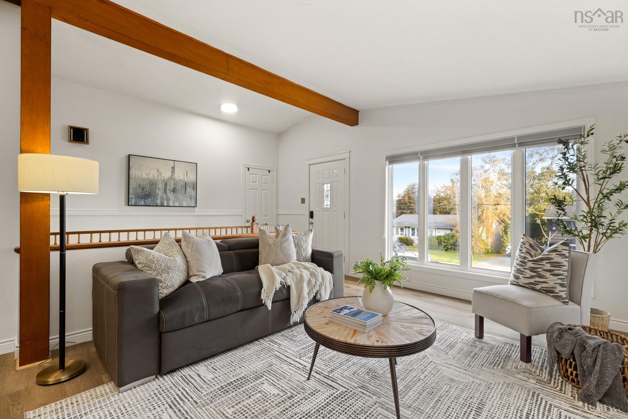 $529,900.00: 20 Ridge Avenue, Lower Sackville