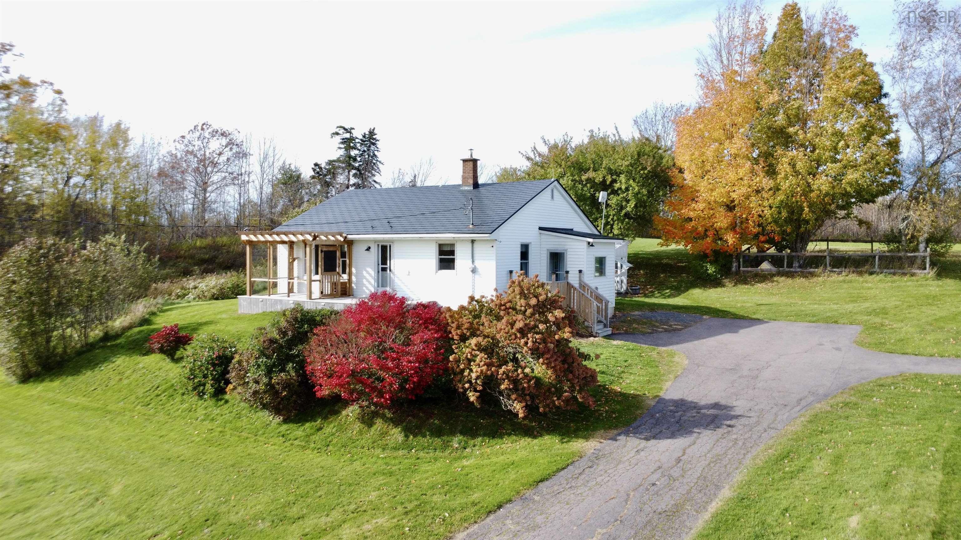 $259,900.00: 299 Tanner Hill Road, Limerock
