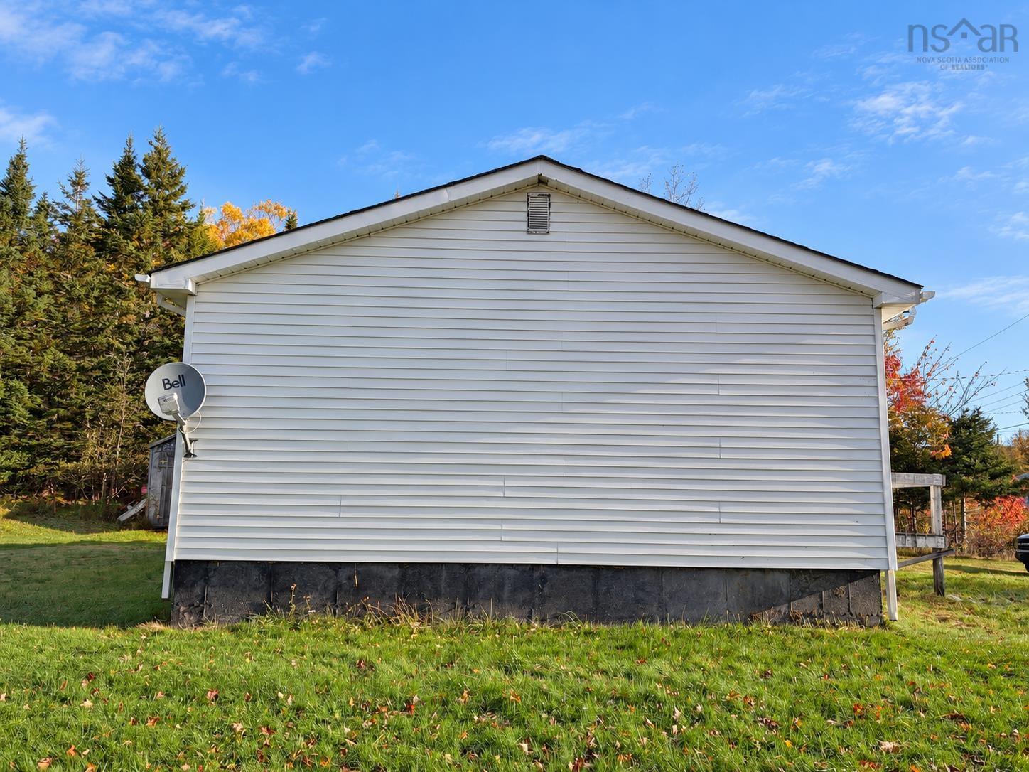$150,000.00: 519 Cenotaph Road, West Bay Road