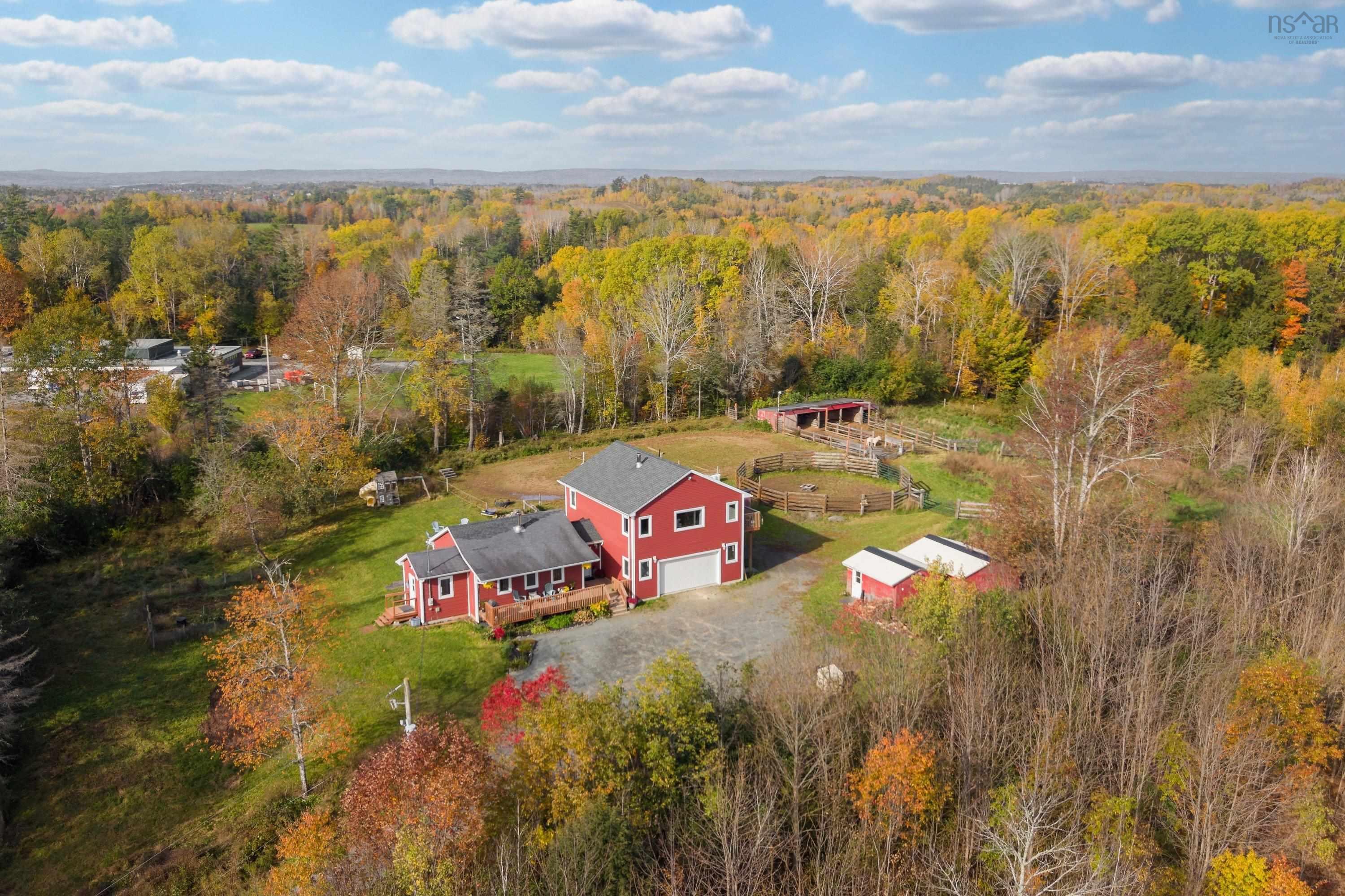 $640,000.00: 35 Old Halifax Road E, Newport Station