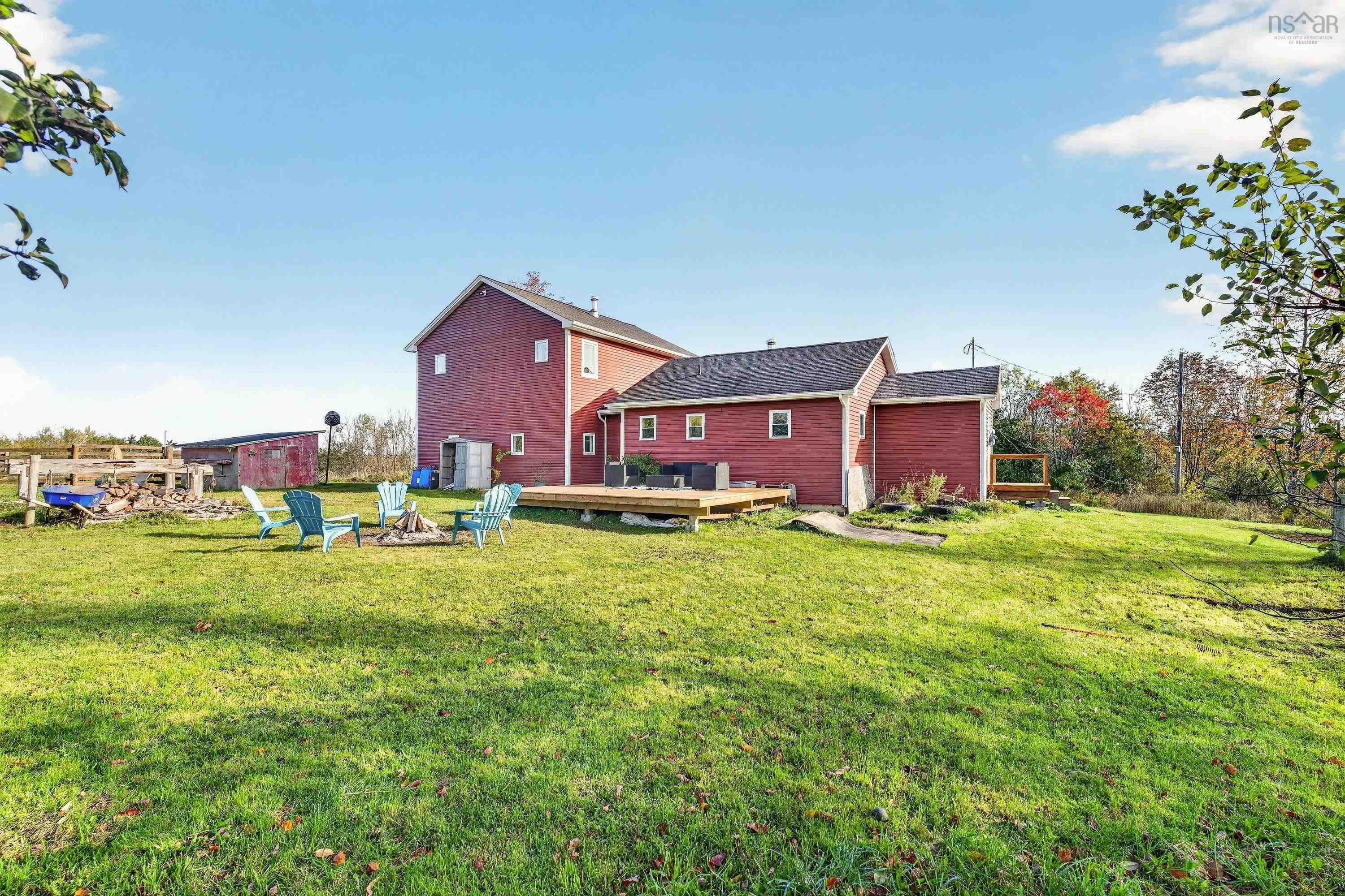 $640,000.00: 35 Old Halifax Road E, Newport Station