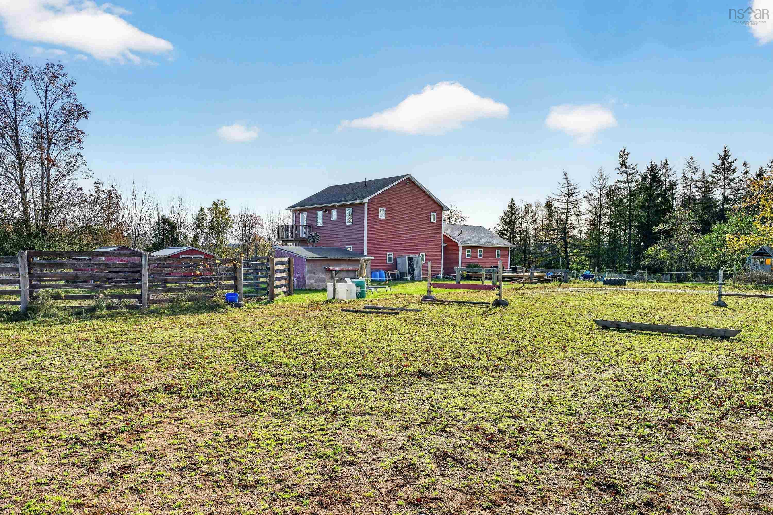 $640,000.00: 35 Old Halifax Road E, Newport Station