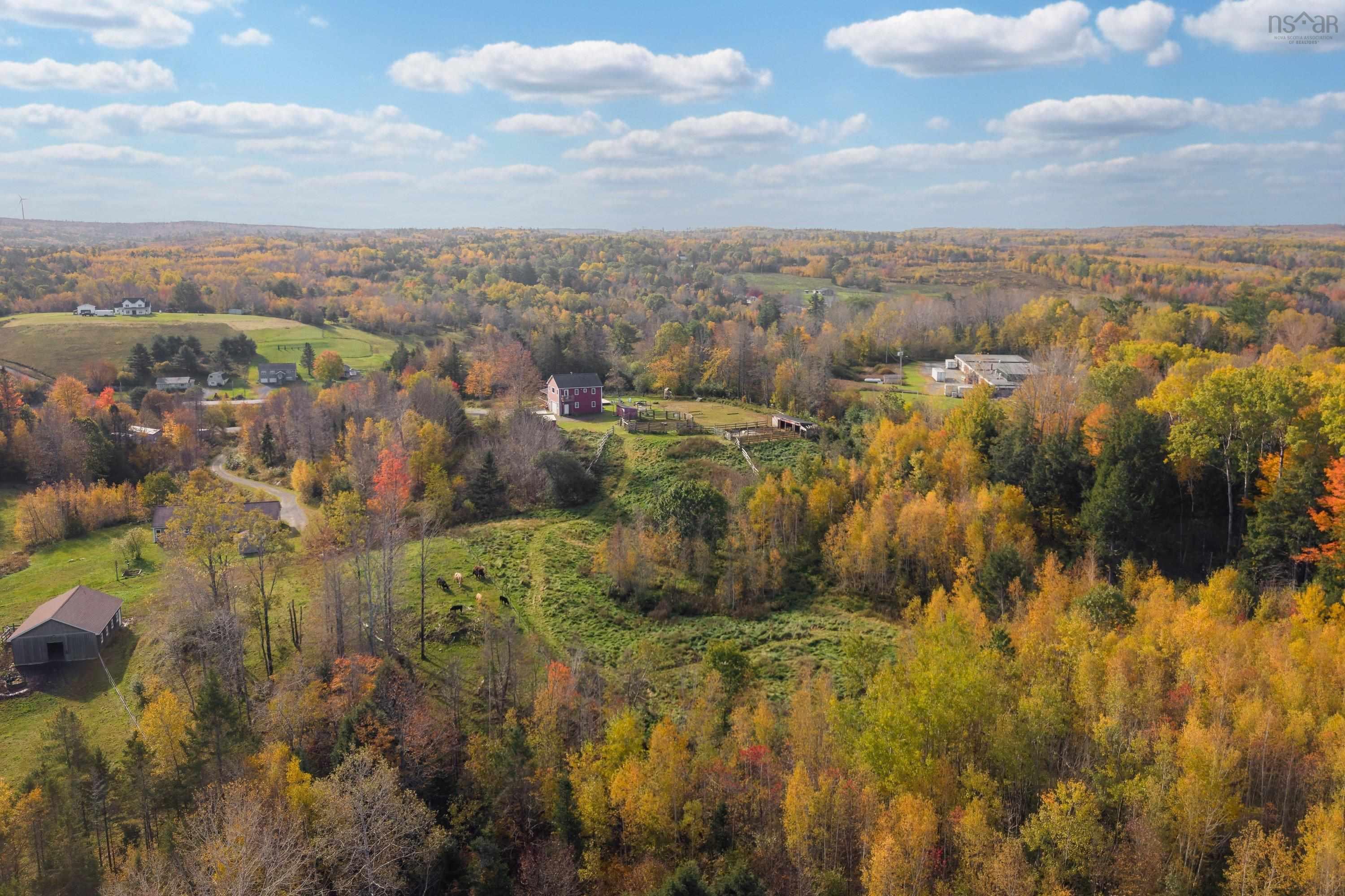 $640,000.00: 35 Old Halifax Road E, Newport Station