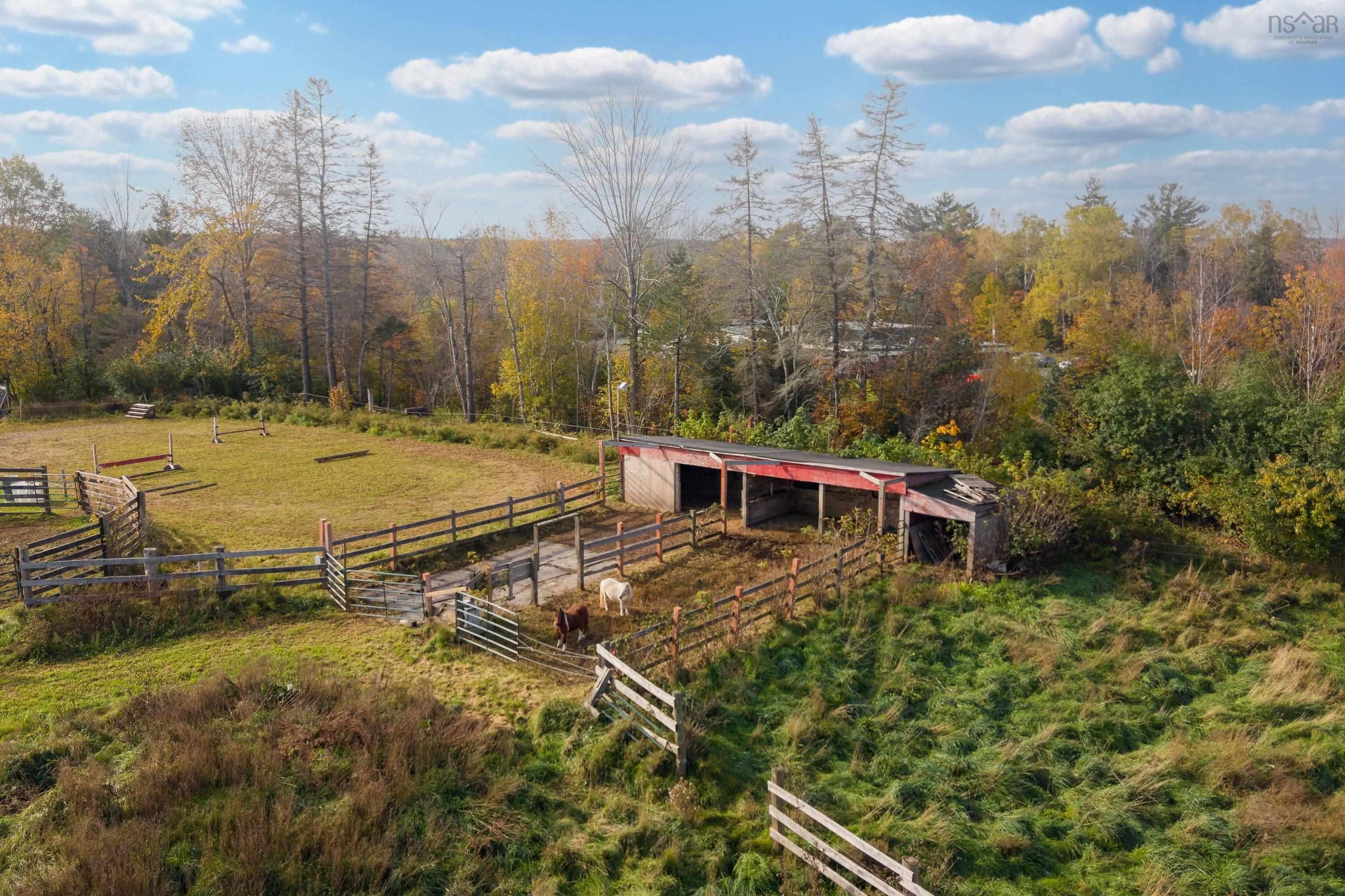 $640,000.00: 35 Old Halifax Road E, Newport Station
