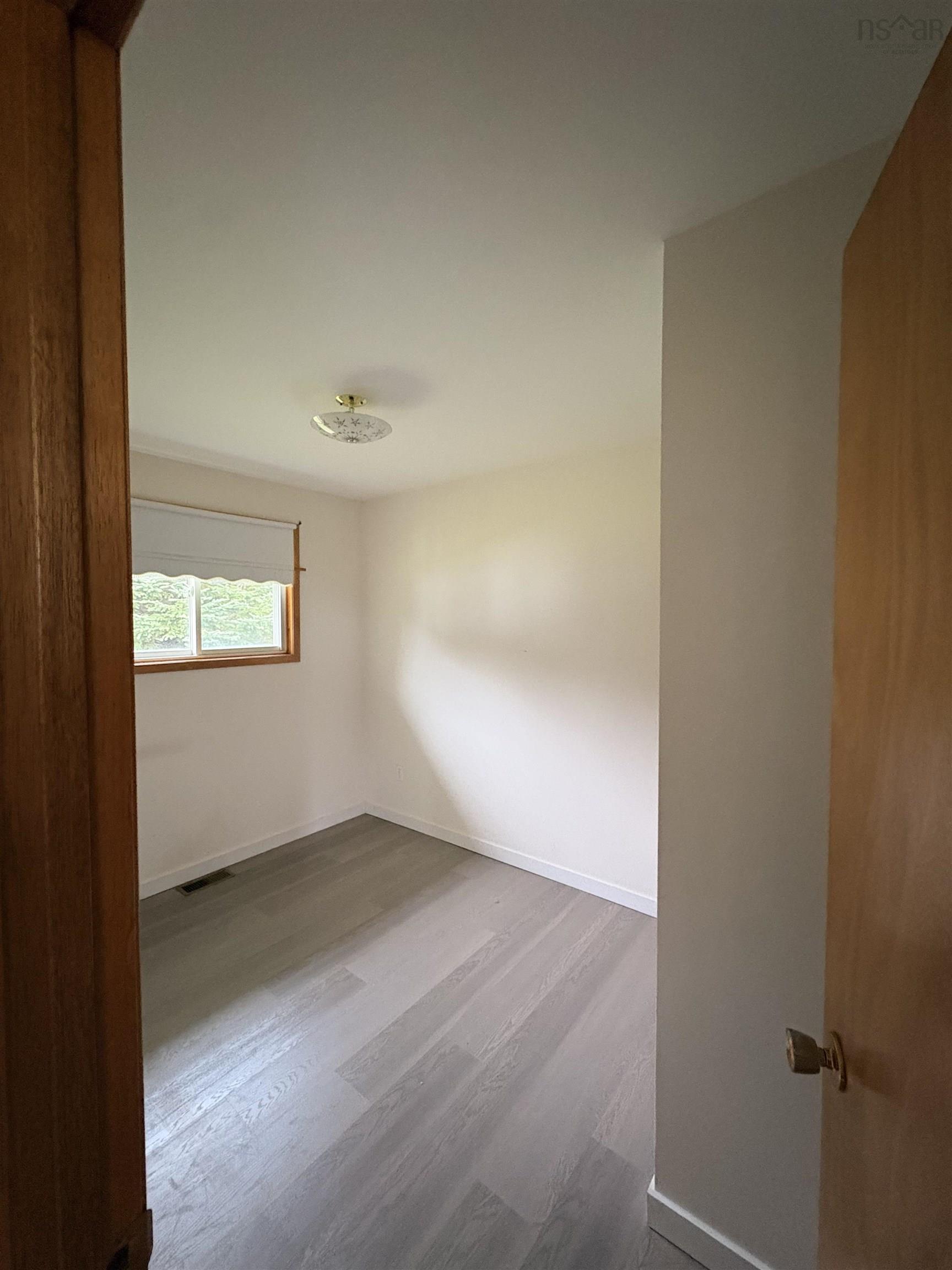 $199,500.00: 8013 Highway 209, Wards Brook