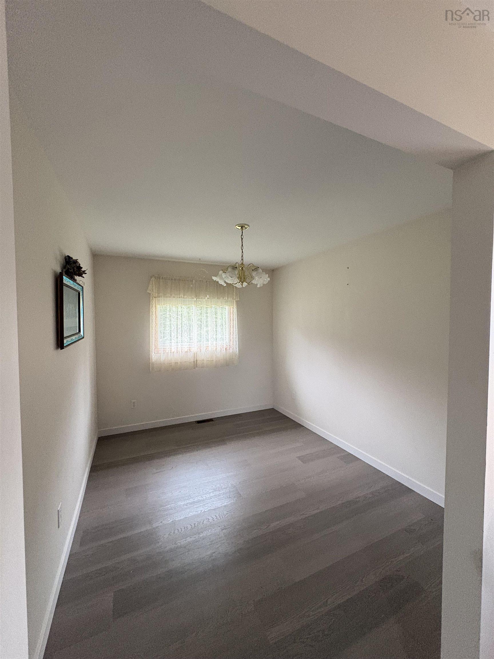 $199,500.00: 8013 Highway 209, Wards Brook