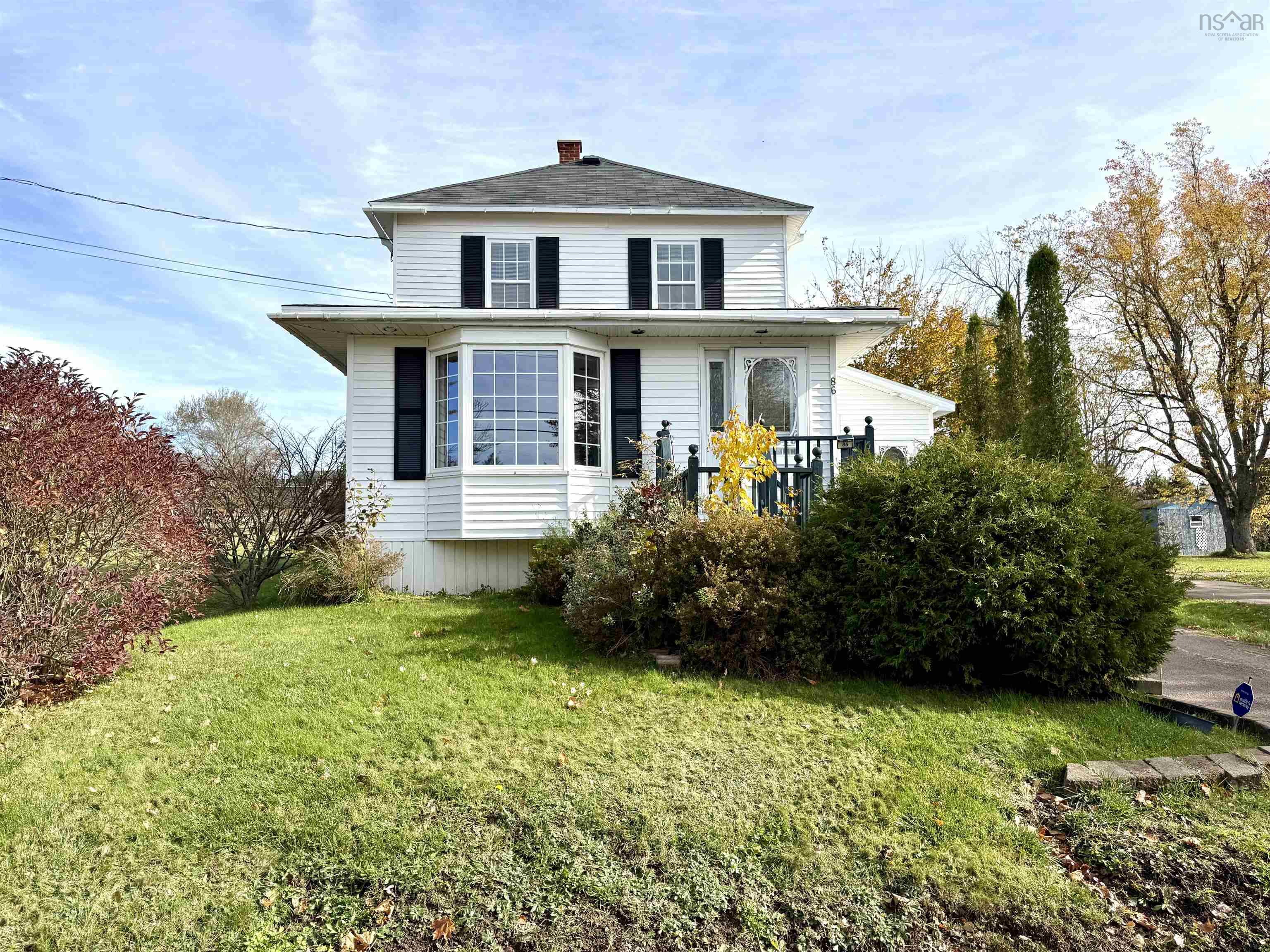 $299,900.00: 84/86 Elm Street, Springhill