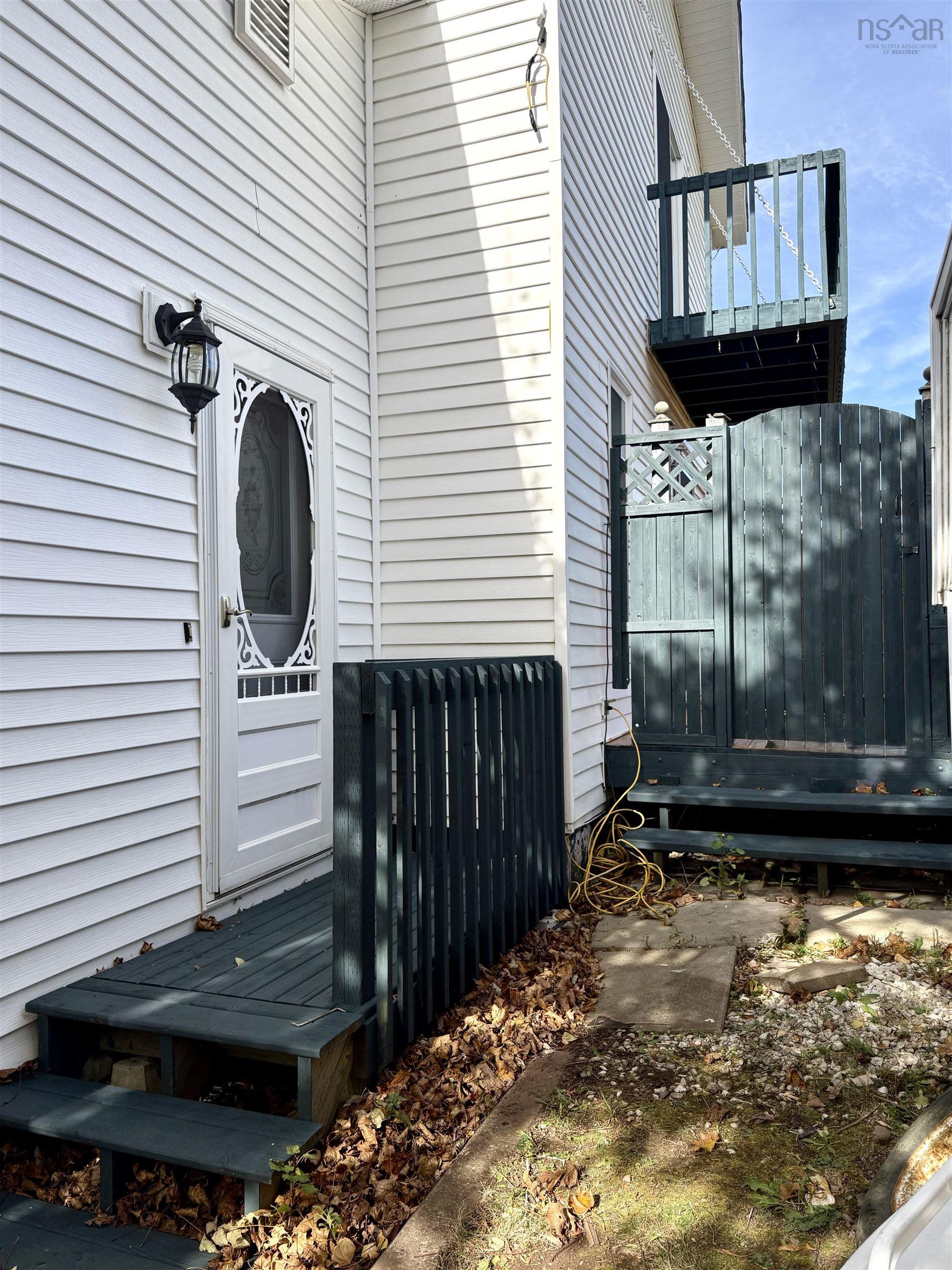 $299,900.00: 84/86 Elm Street, Springhill