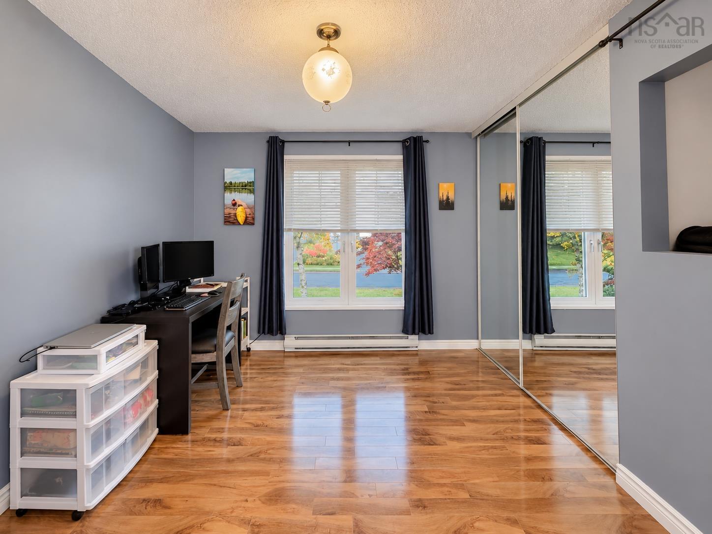 $529,999.00: 35 Carmichael Drive, Sydney