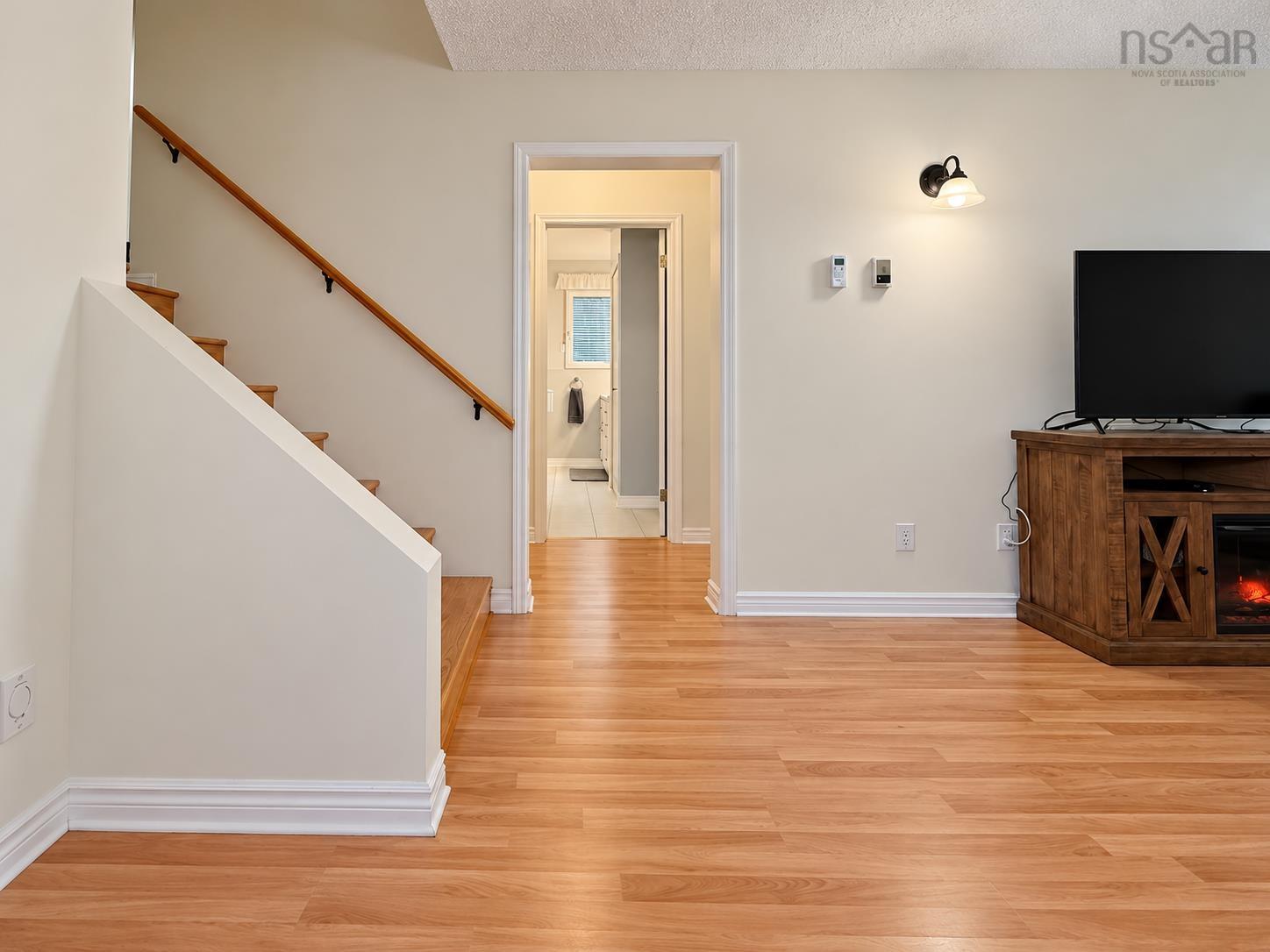 $529,999.00: 35 Carmichael Drive, Sydney