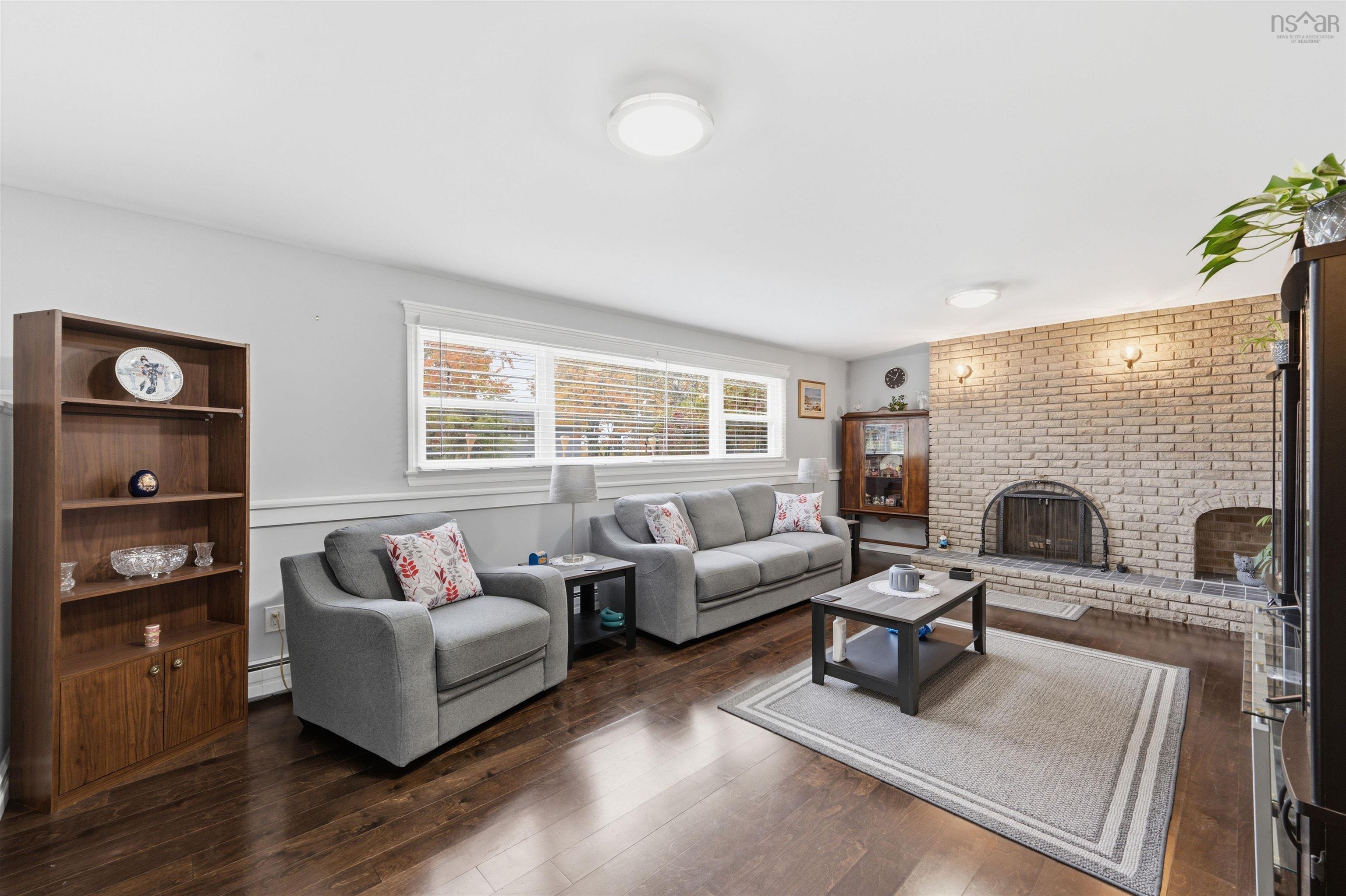 $789,900.00: 74 Hazelholme Drive, Halifax