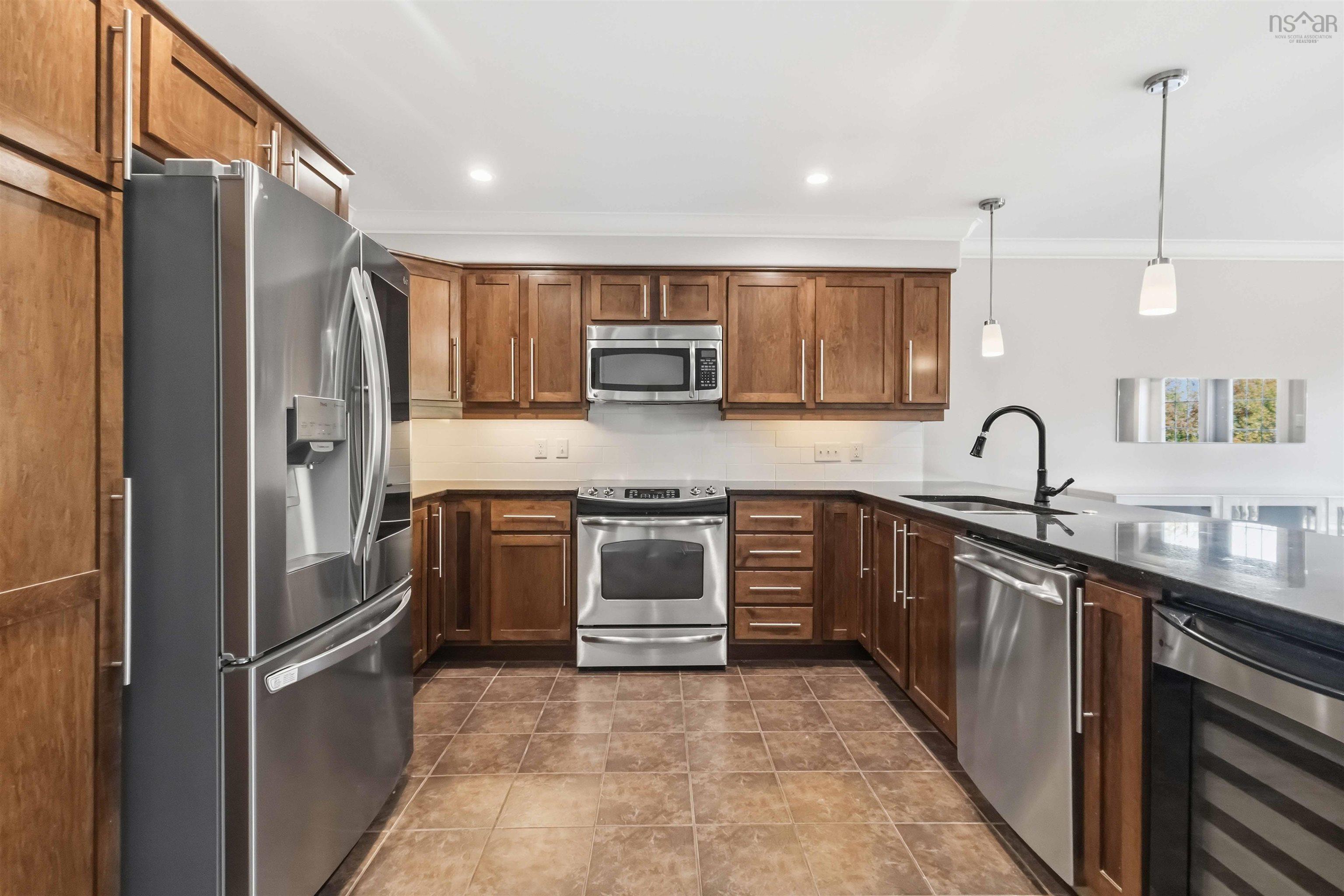 $669,000.00: 345 Bently Drive, Halifax