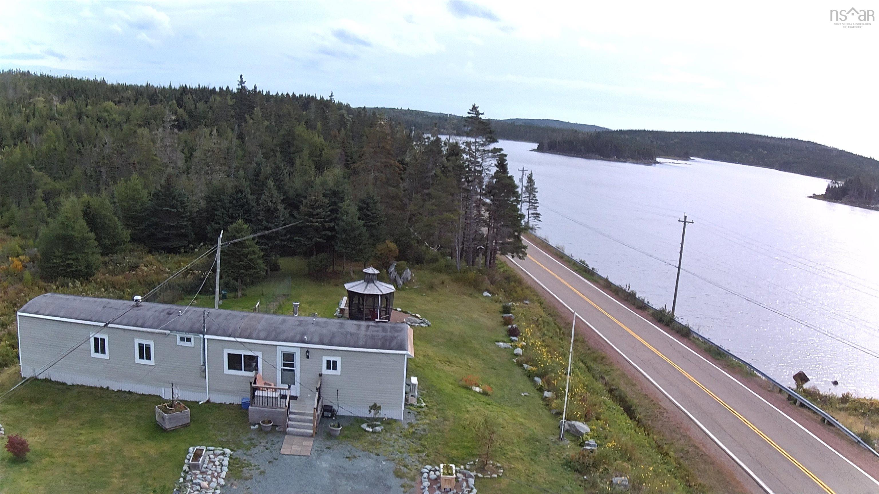 $194,900.00: 4639 Highway 7, Spanish Ship Bay