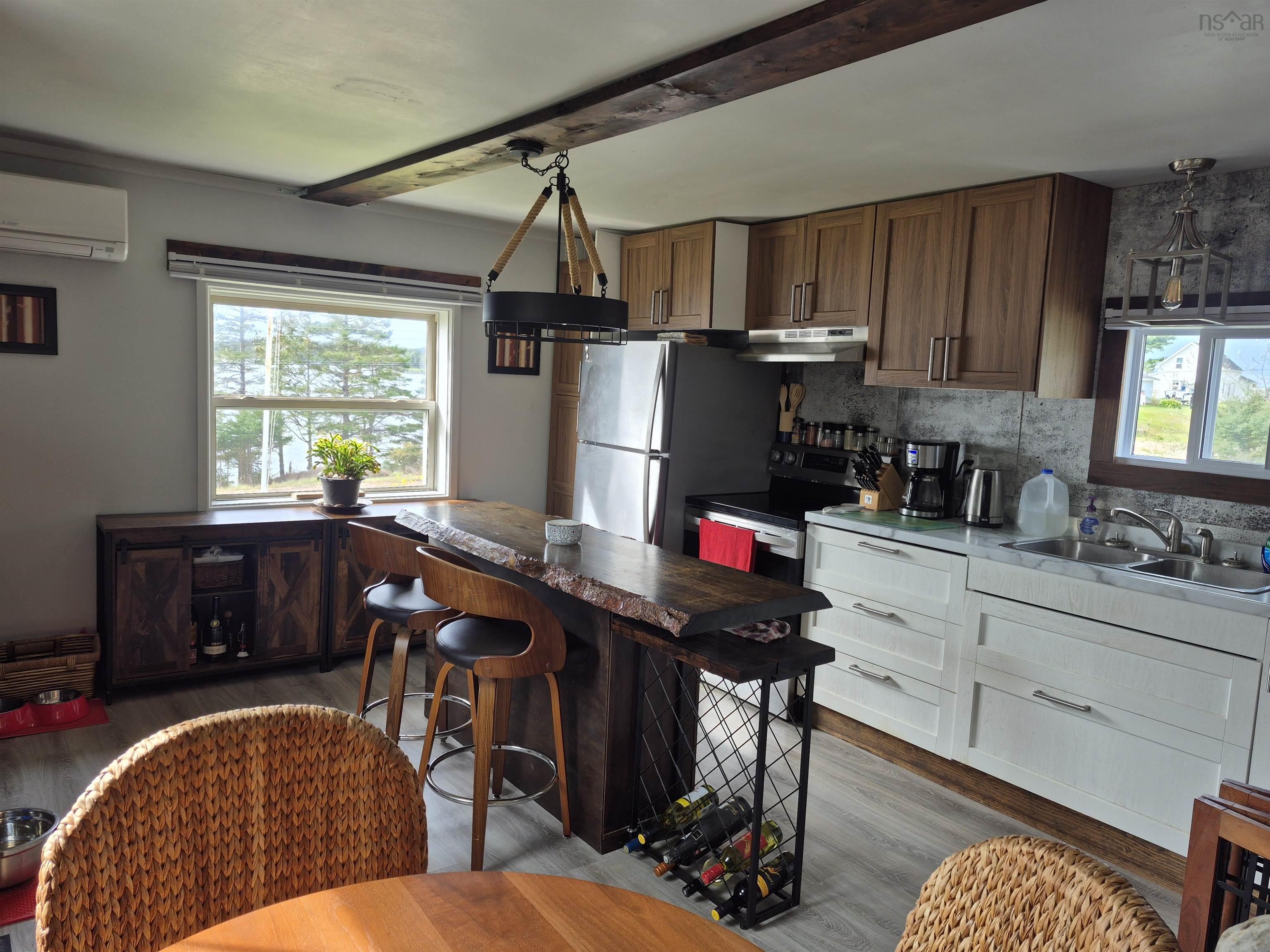 $194,900.00: 4639 Highway 7, Spanish Ship Bay