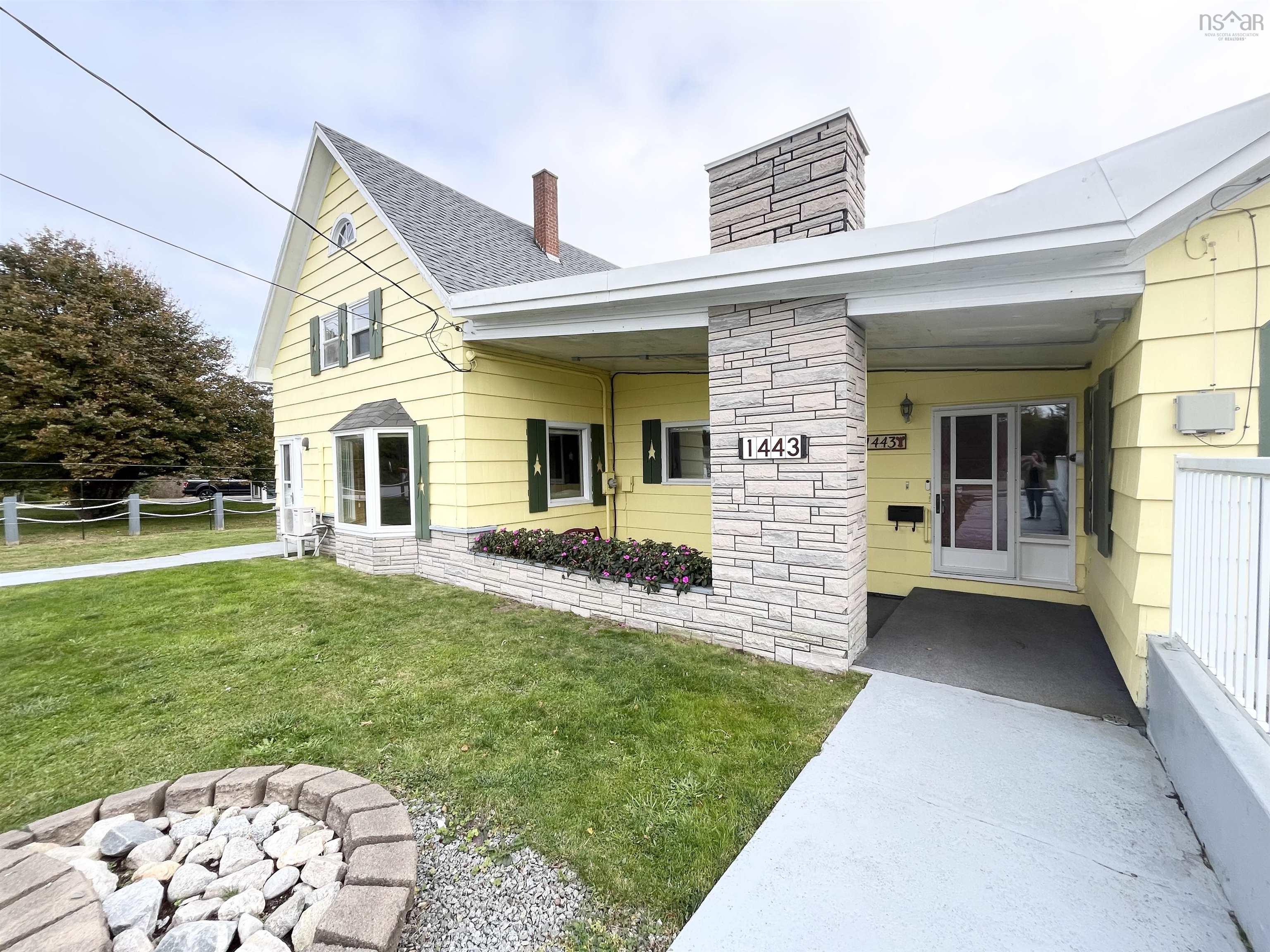$499,000.00: 1443 Stoney Island Road Road, Stoney Island