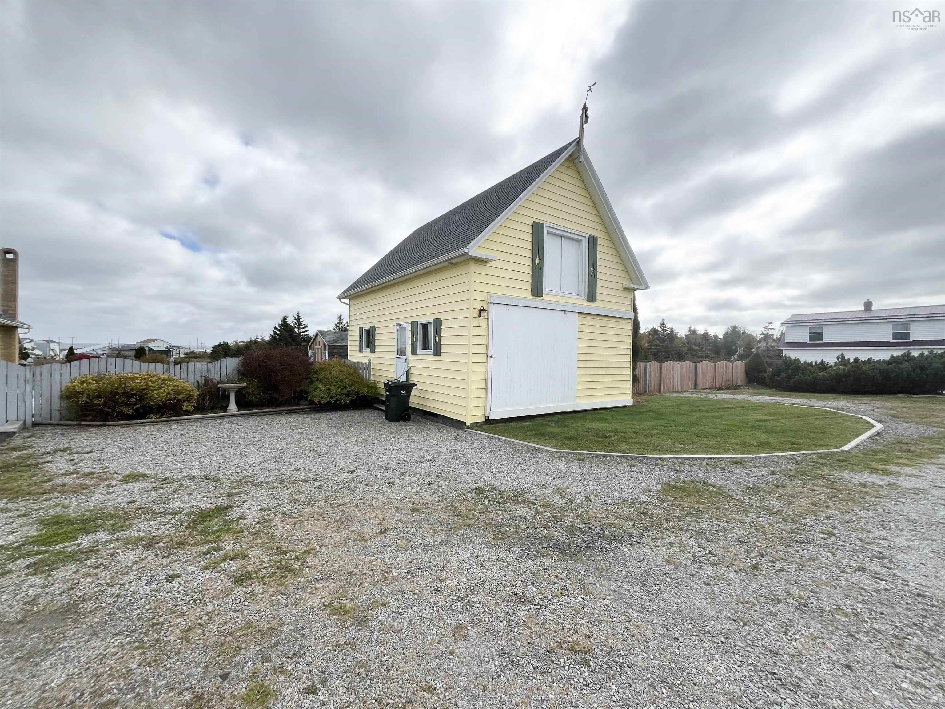 $499,000.00: 1443 Stoney Island Road Road, Stoney Island