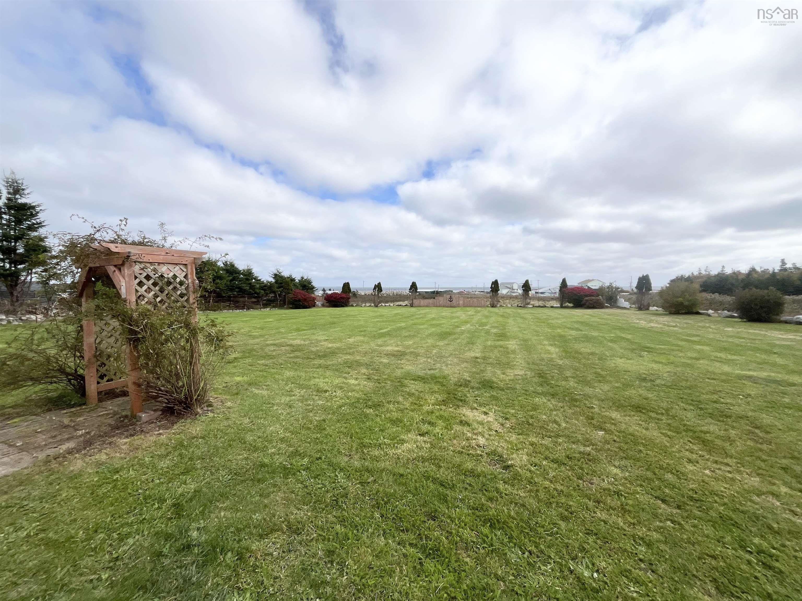 $499,000.00: 1443 Stoney Island Road Road, Stoney Island