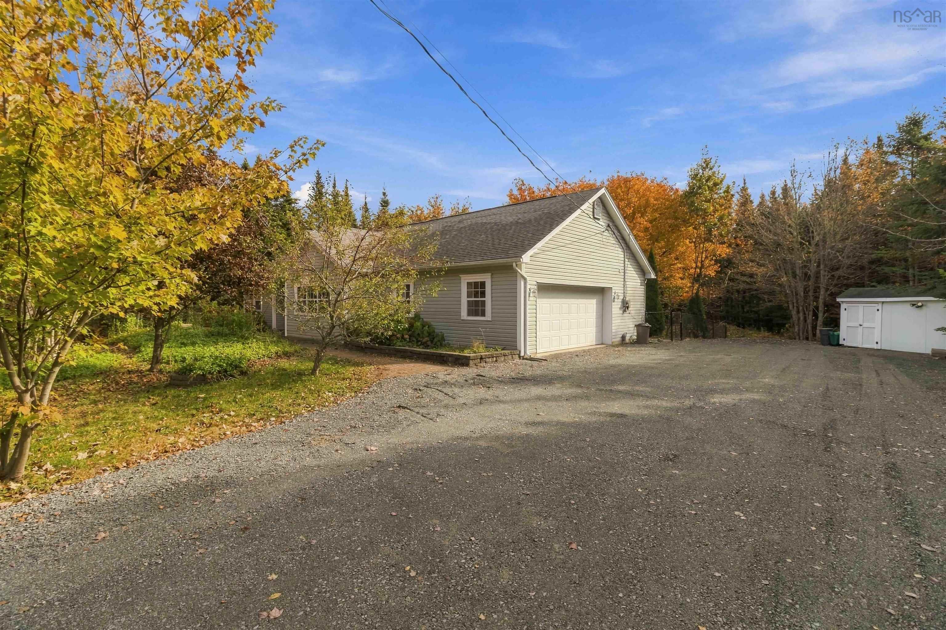$539,900.00: 219 Bishops Gate Road, Hammonds Plains