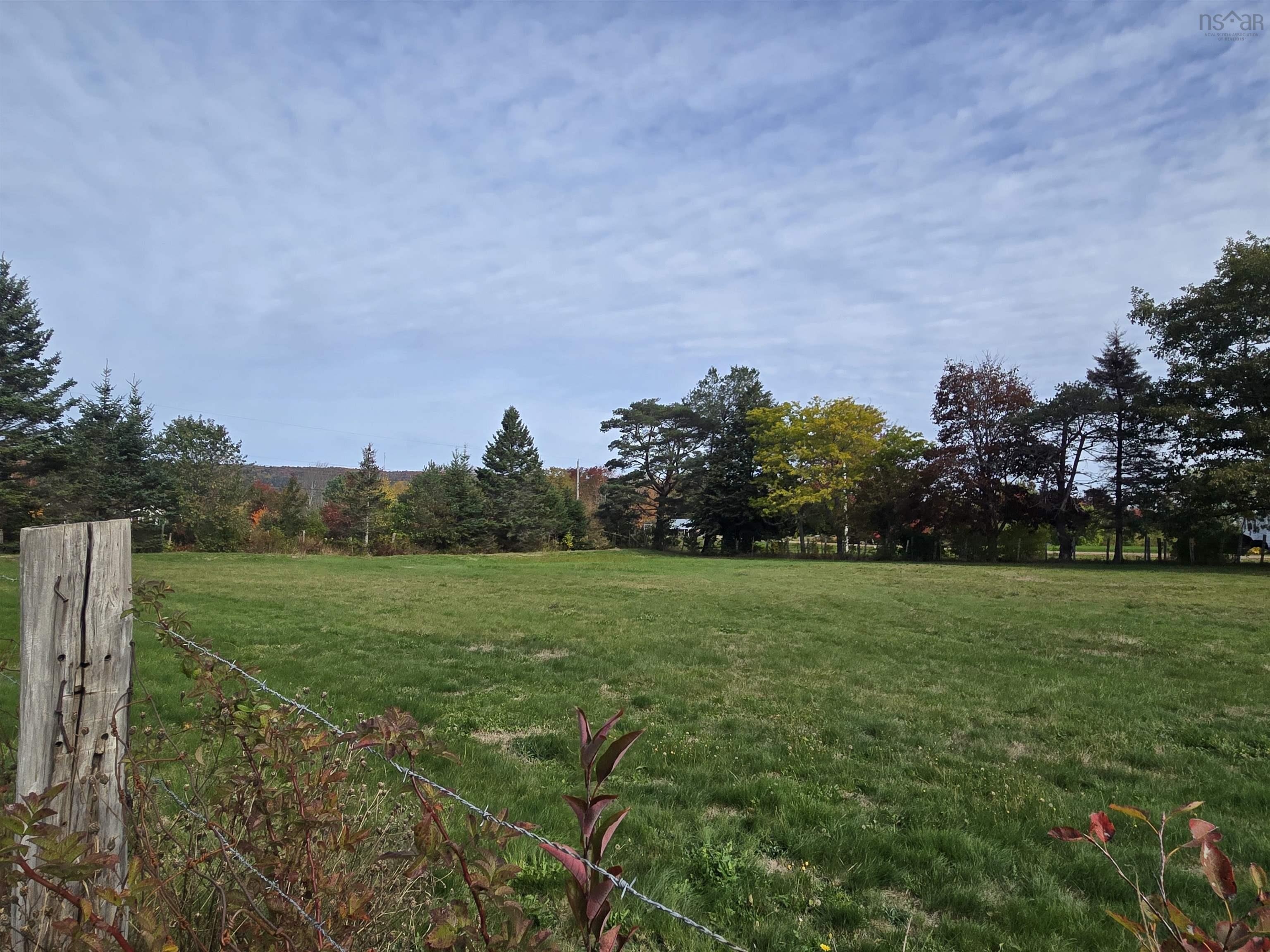 $340,000.00: 5992 Highway 1, Granville Centre