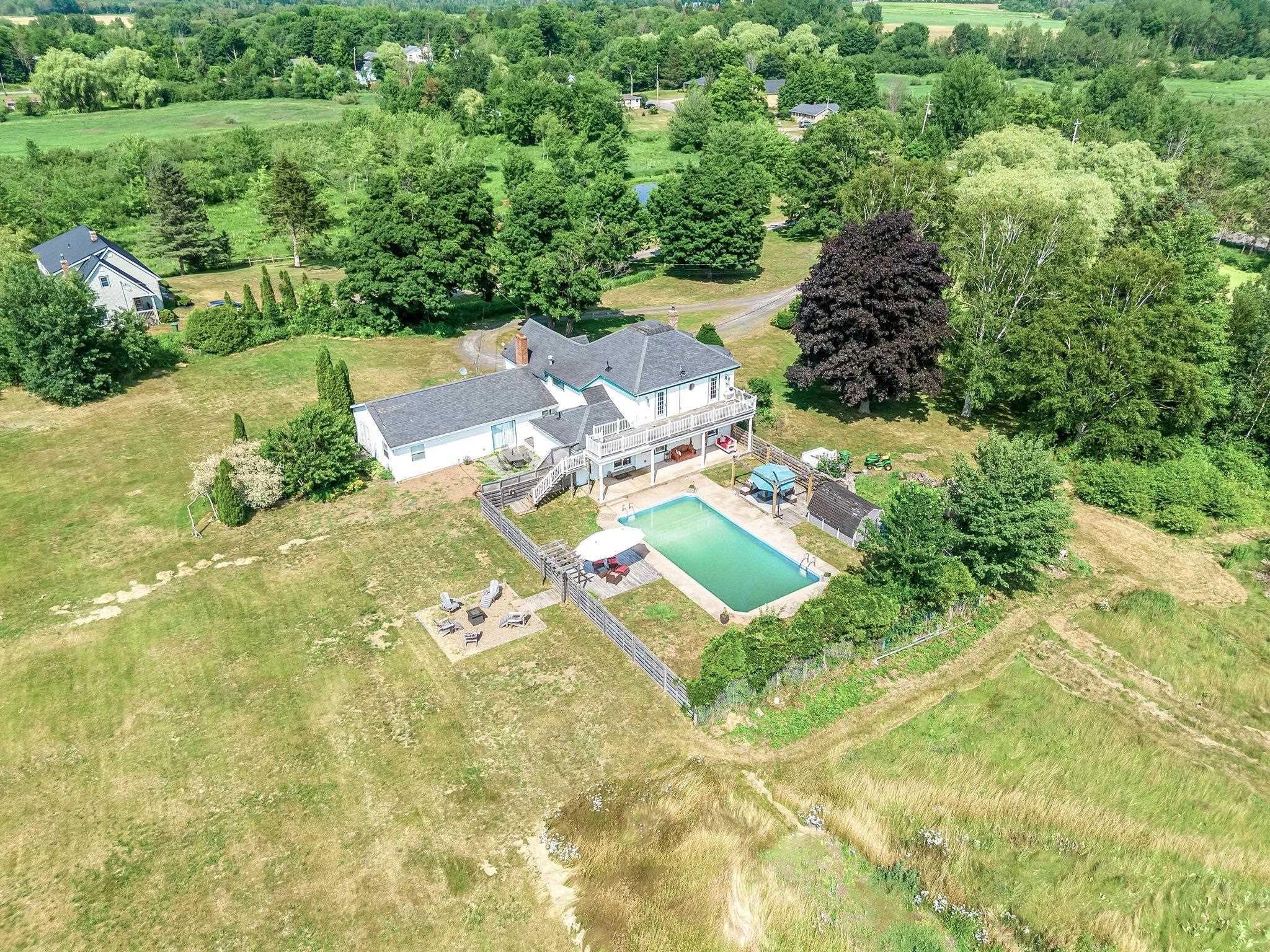 $665,000.00: 8843 221 Highway, Sheffield Mills