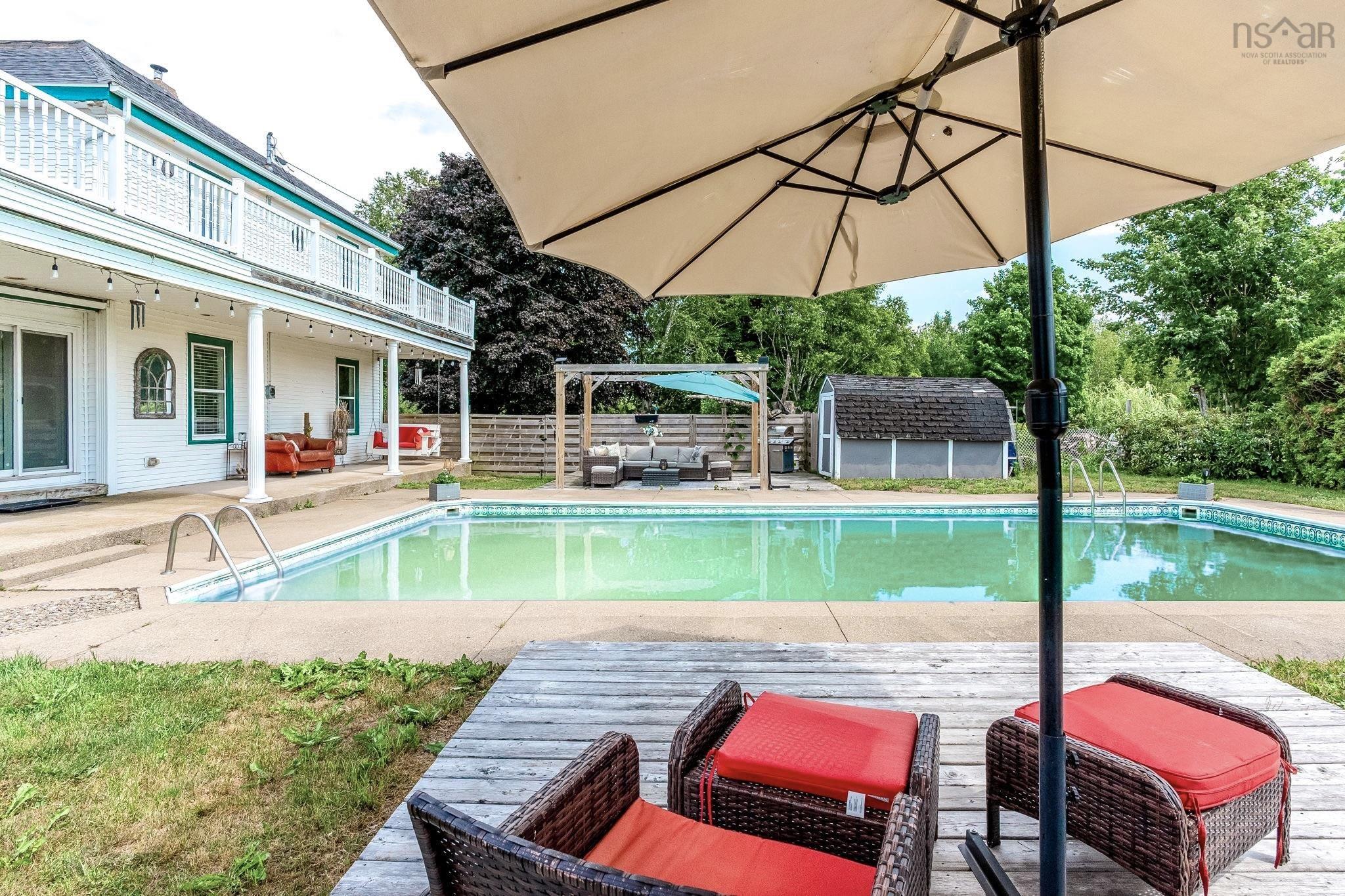 $665,000.00: 8843 221 Highway, Sheffield Mills