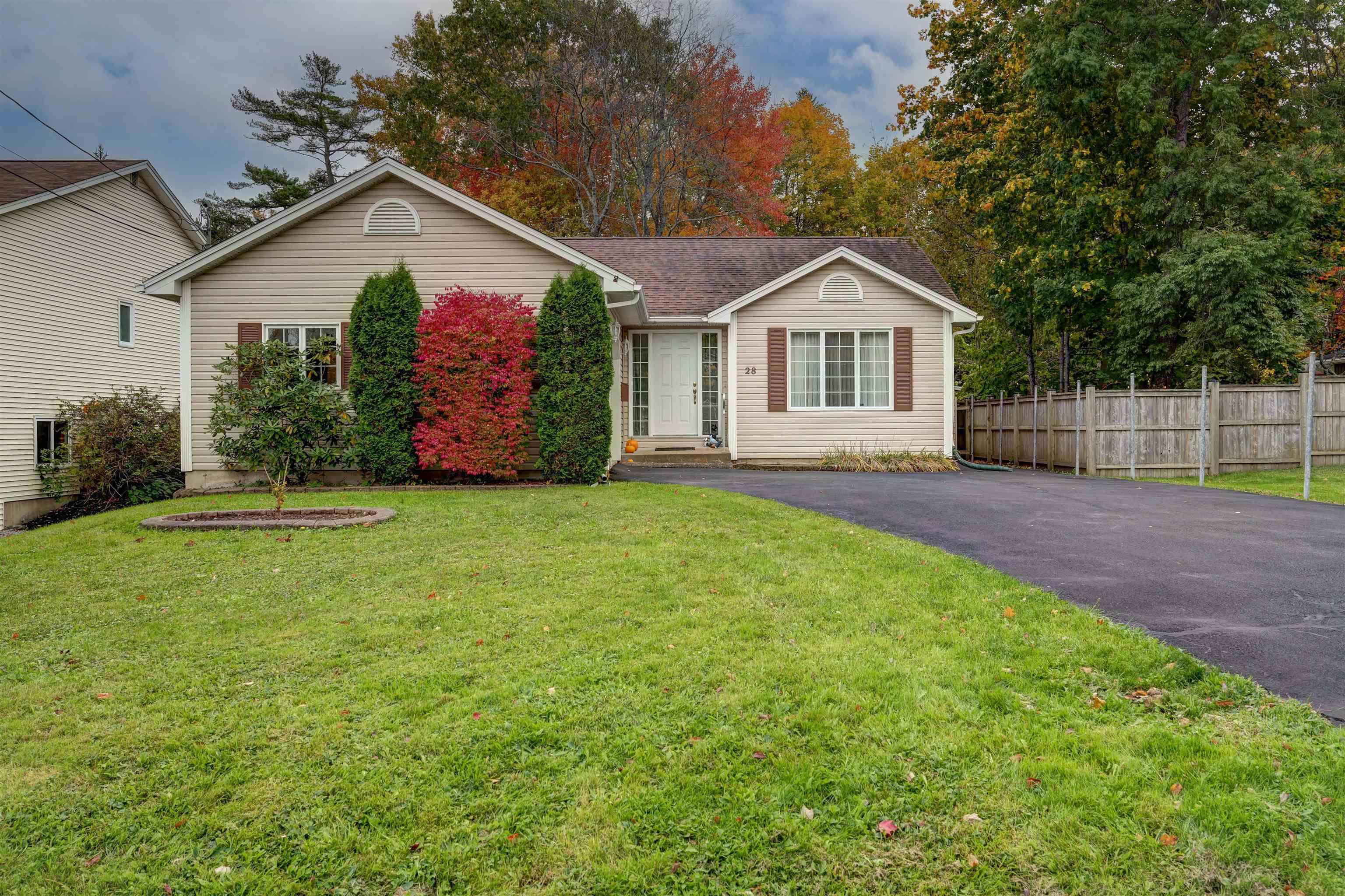 $629,900.00: 28 Fort Sackville Road, Bedford