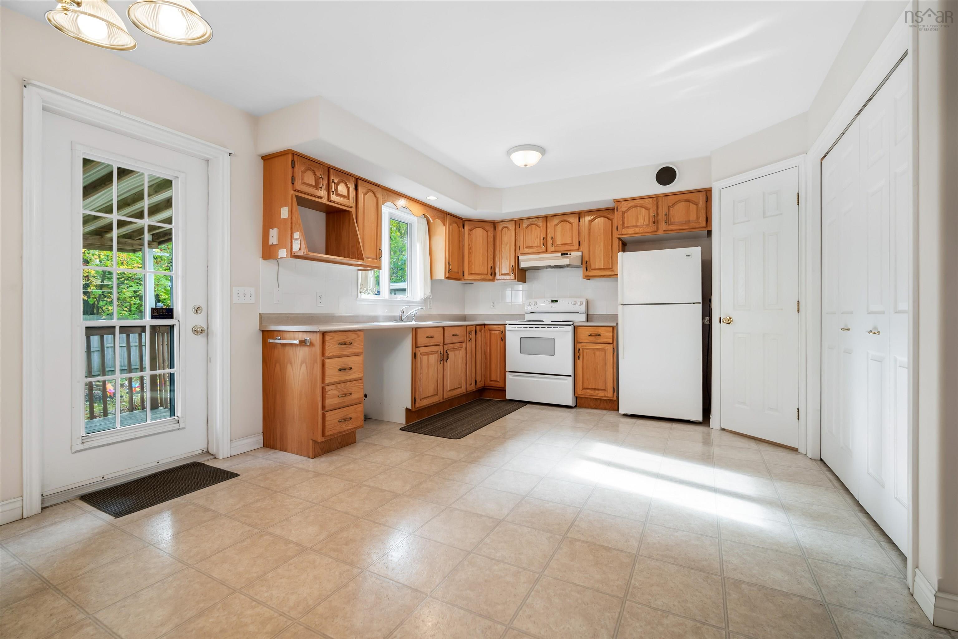 $629,900.00: 28 Fort Sackville Road, Bedford