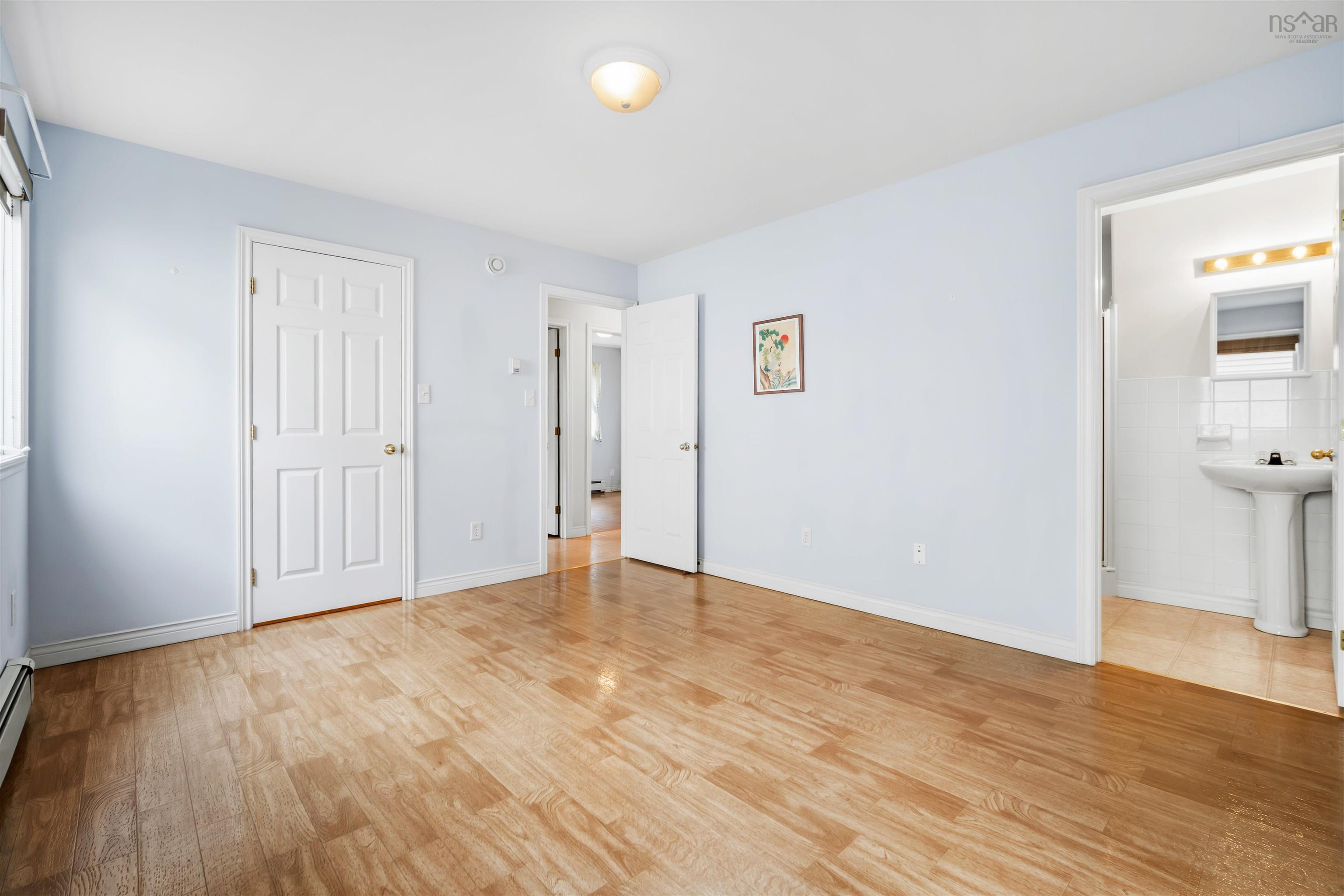 $629,900.00: 28 Fort Sackville Road, Bedford