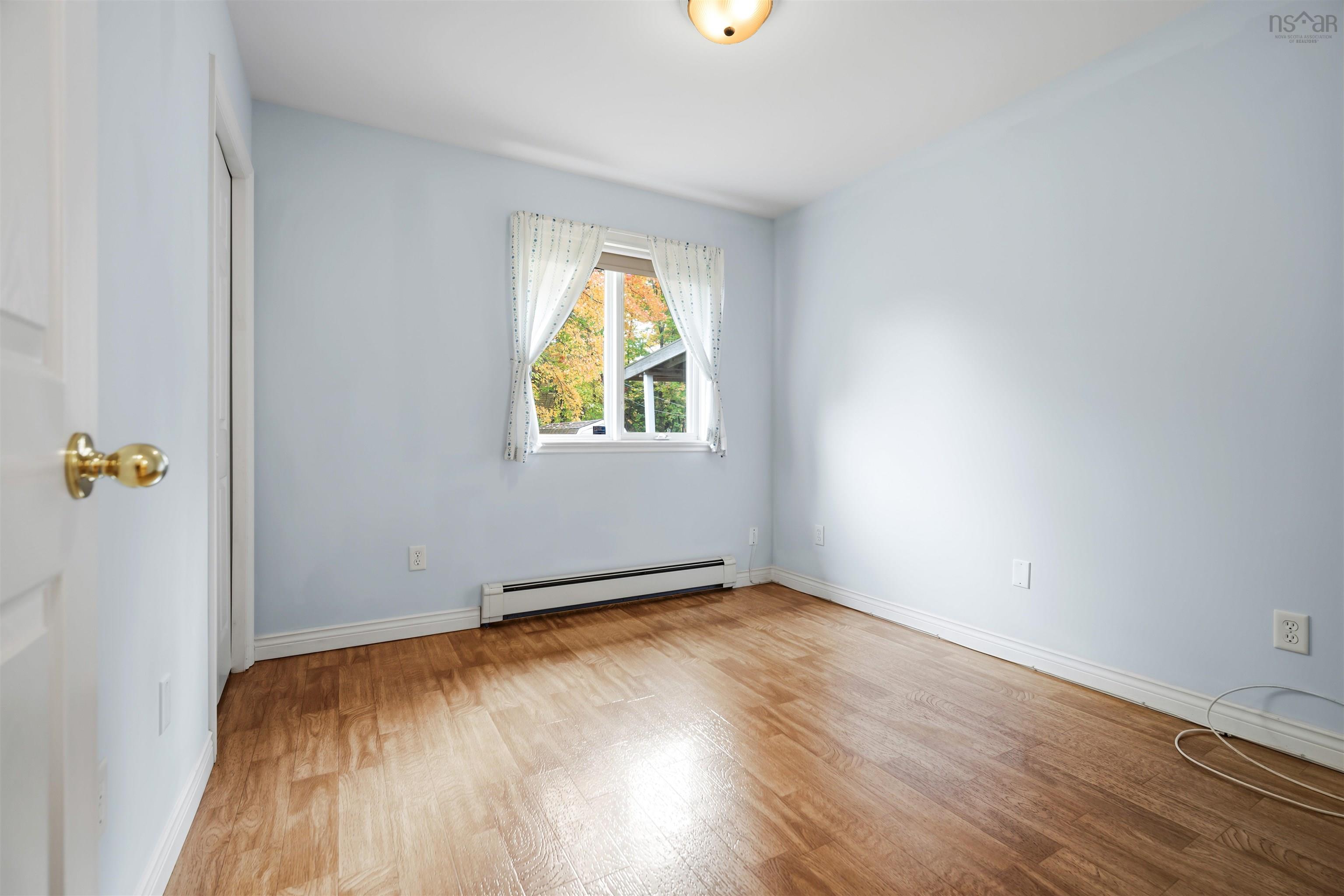 $629,900.00: 28 Fort Sackville Road, Bedford
