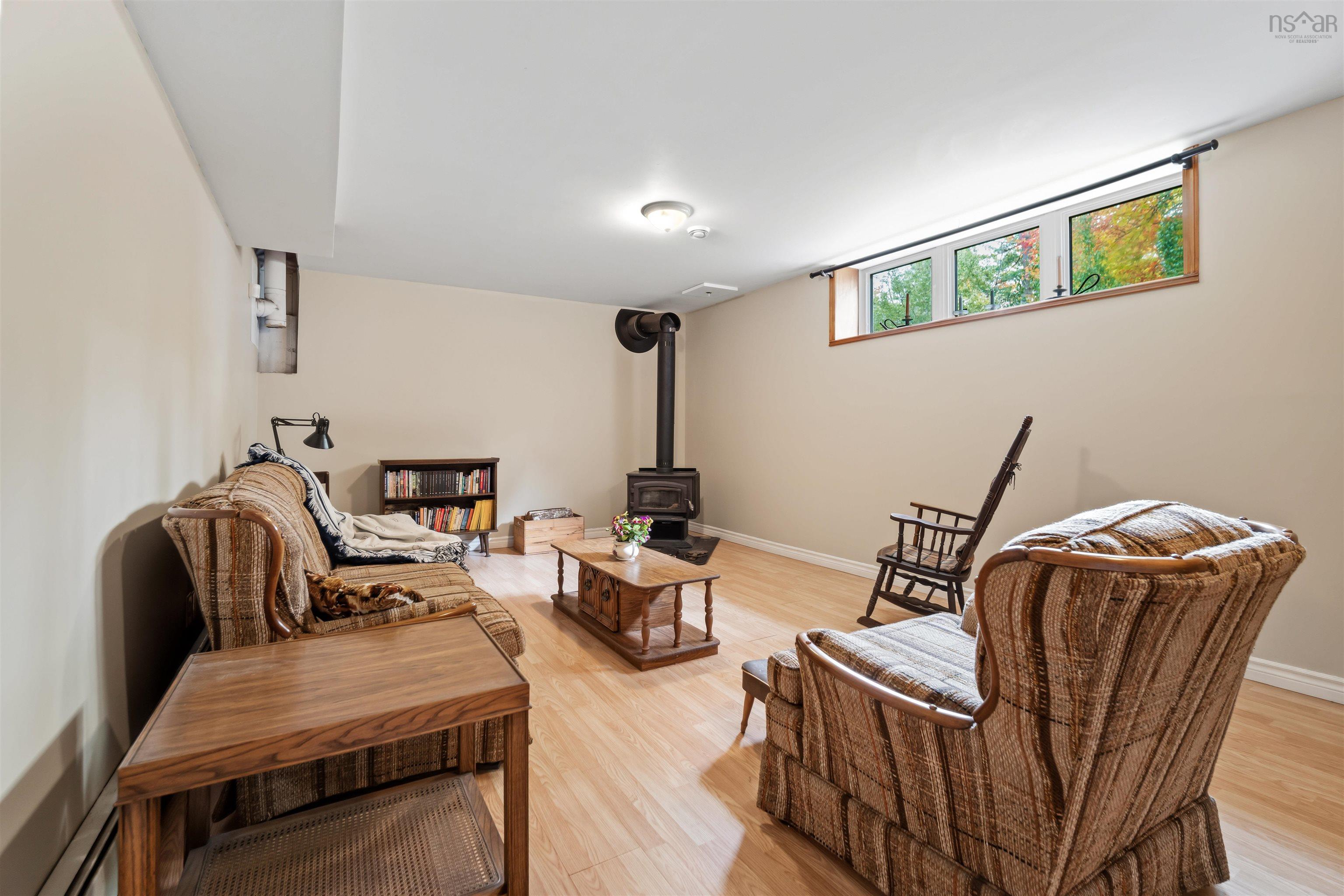 $629,900.00: 28 Fort Sackville Road, Bedford