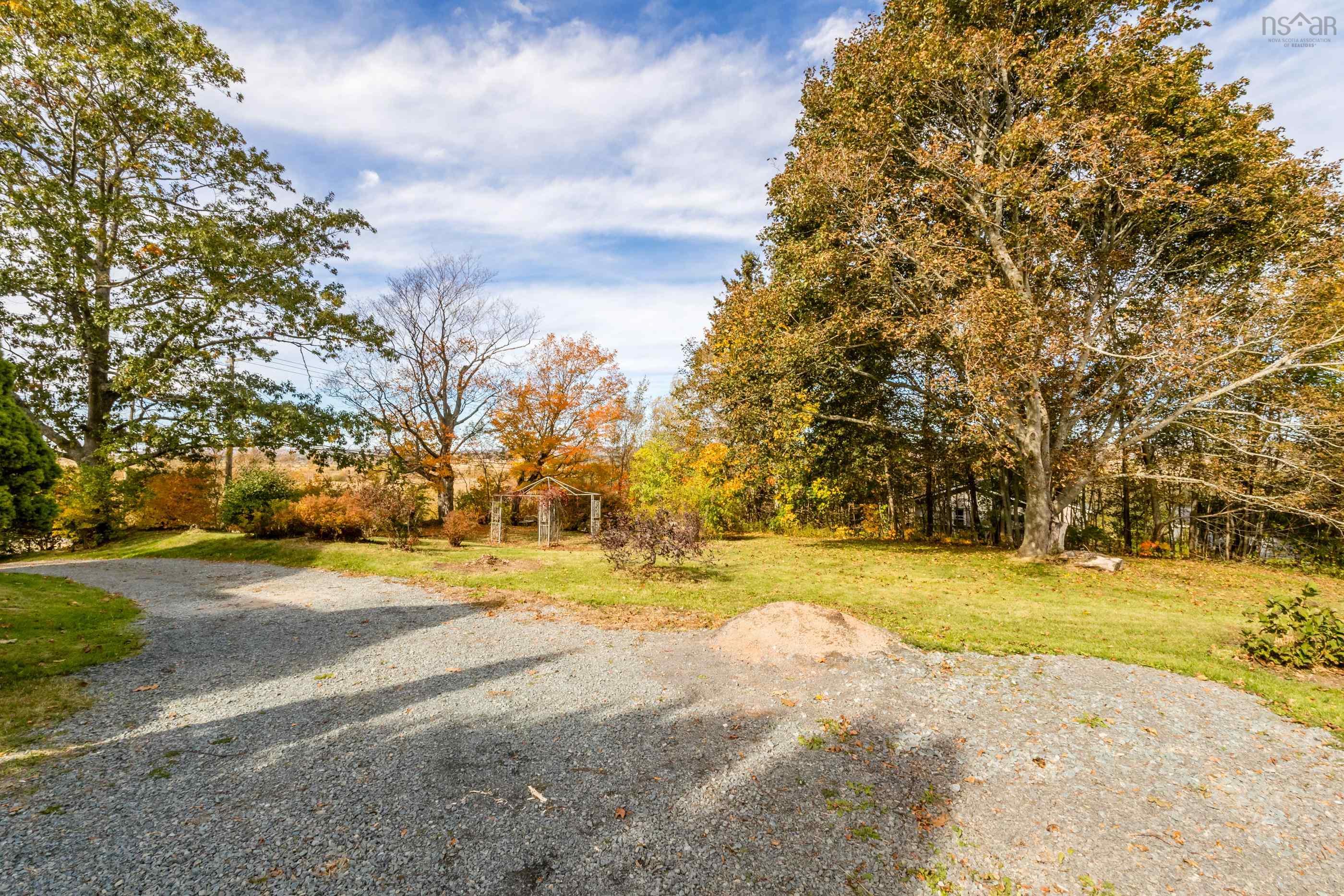$649,000.00: 1542 Highway 358, Port Williams