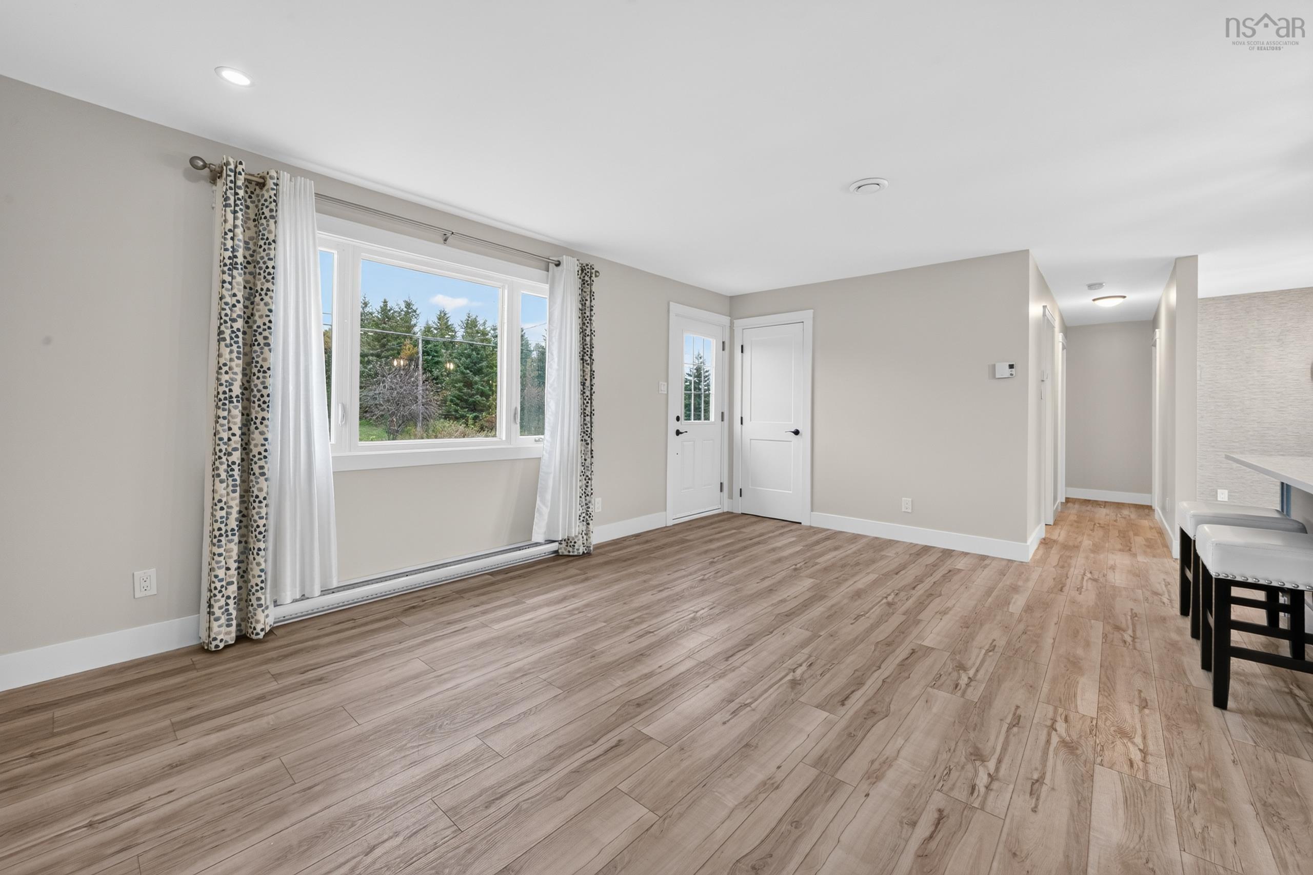 $359,000.00: 981 Westmount Road, Westmount