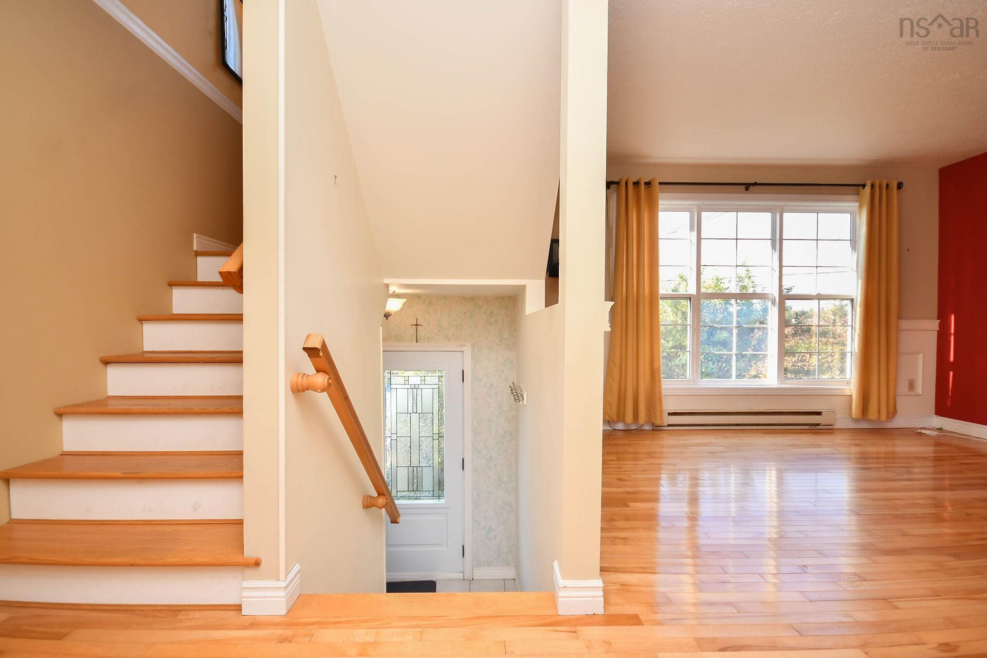 $350,000.00: 9 Briarwood Drive, Eastern Passage