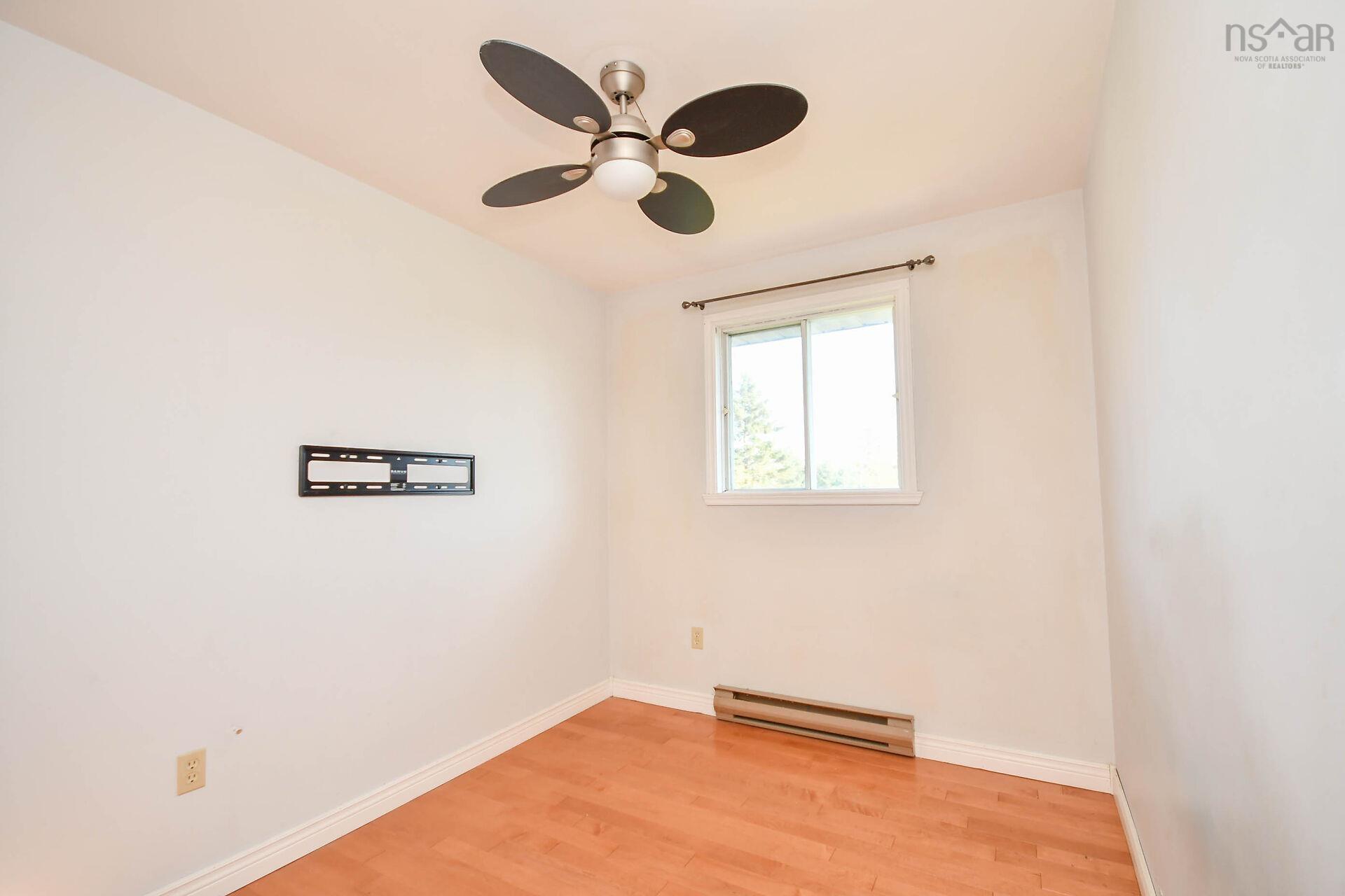 $350,000.00: 9 Briarwood Drive, Eastern Passage