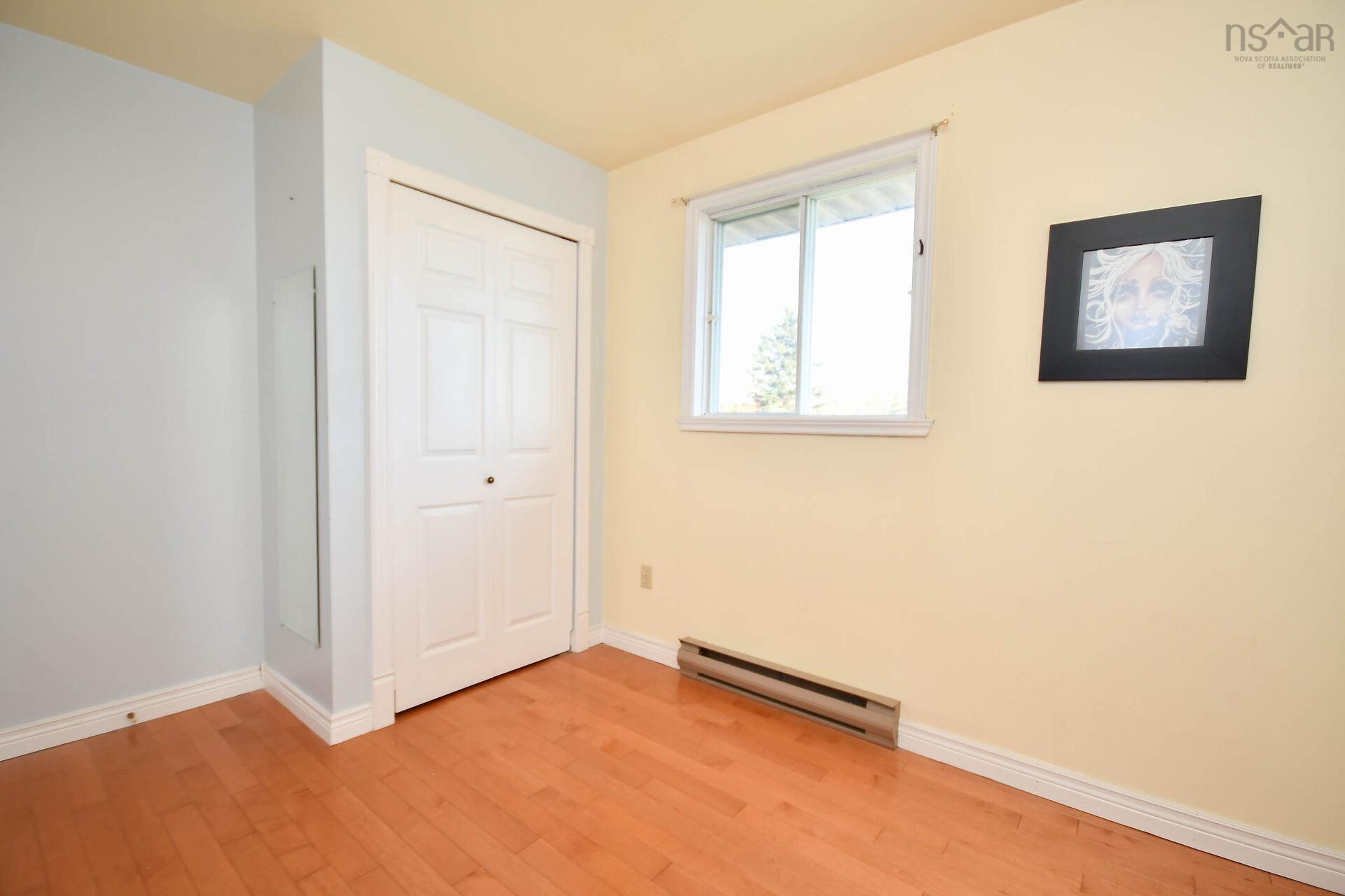 $350,000.00: 9 Briarwood Drive, Eastern Passage