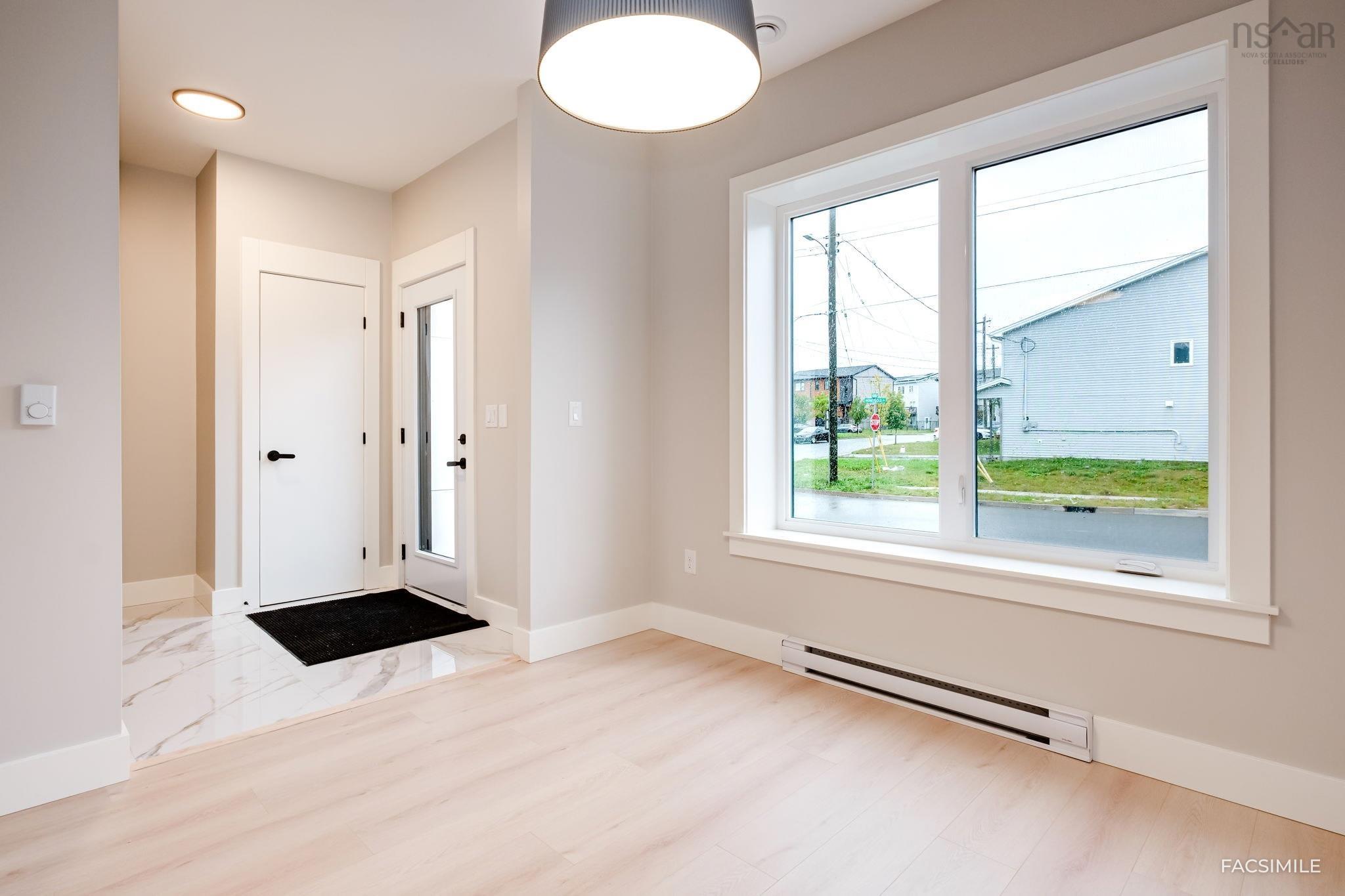 $699,900.00: 25A 184 Honeygold Drive, Halifax