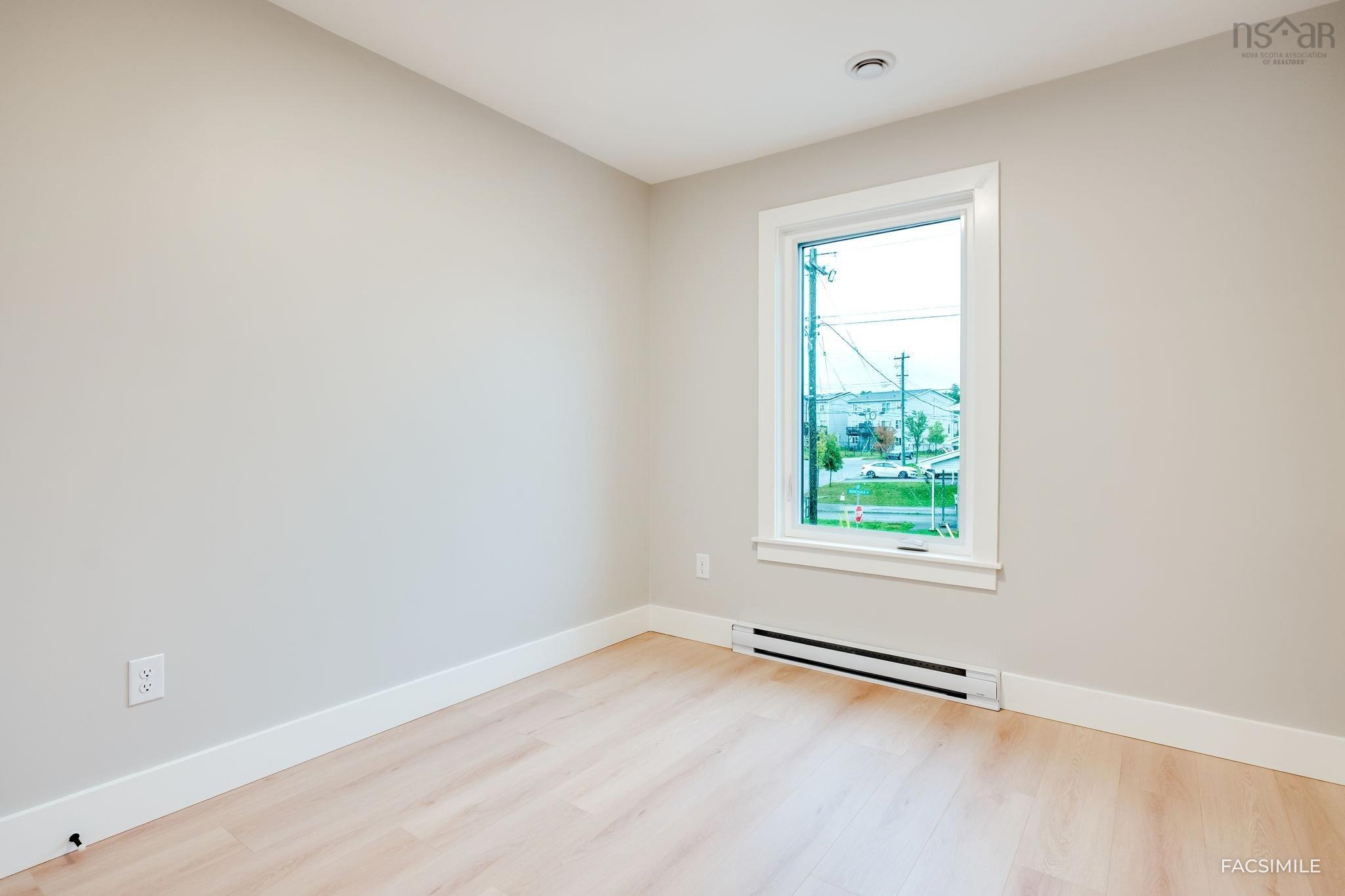 $699,900.00: 25A 184 Honeygold Drive, Halifax